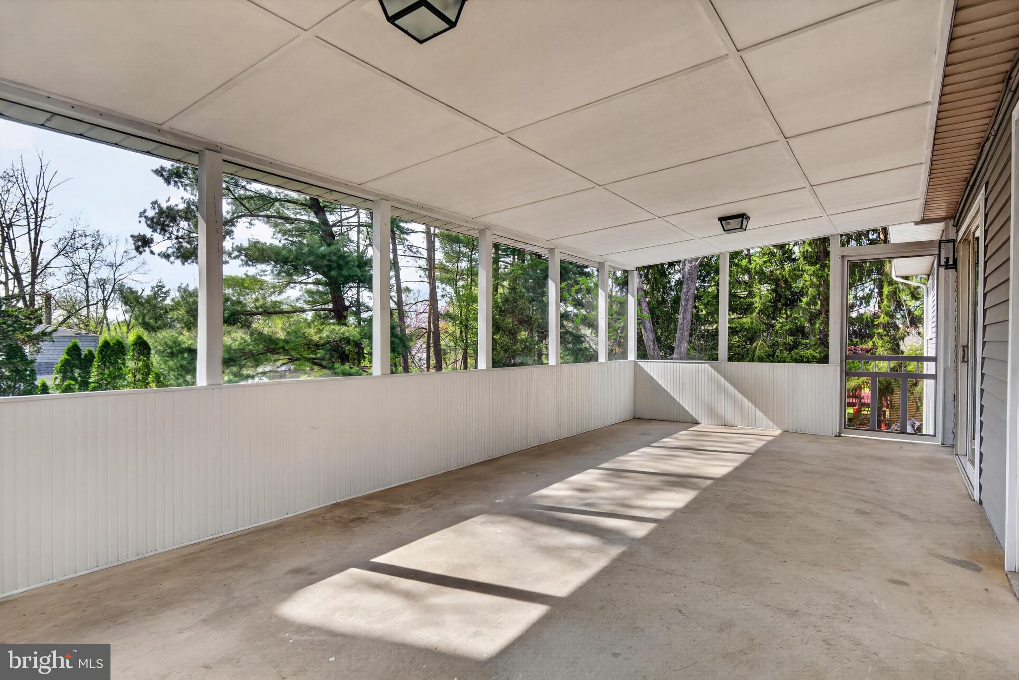 VALLEY GREEN - Residential