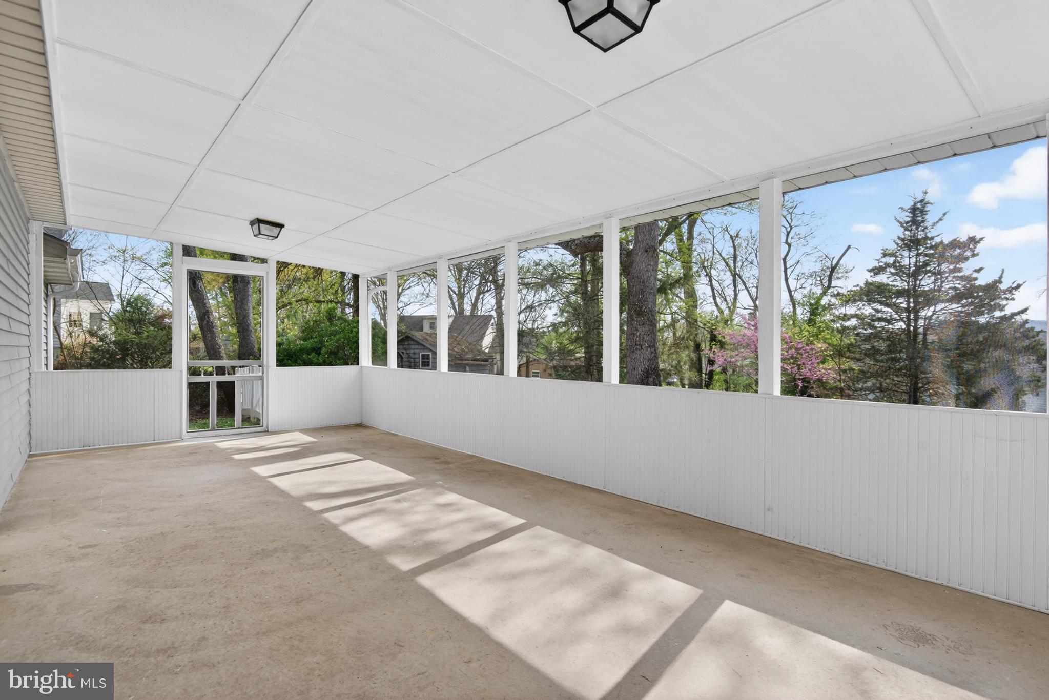 VALLEY GREEN - Residential