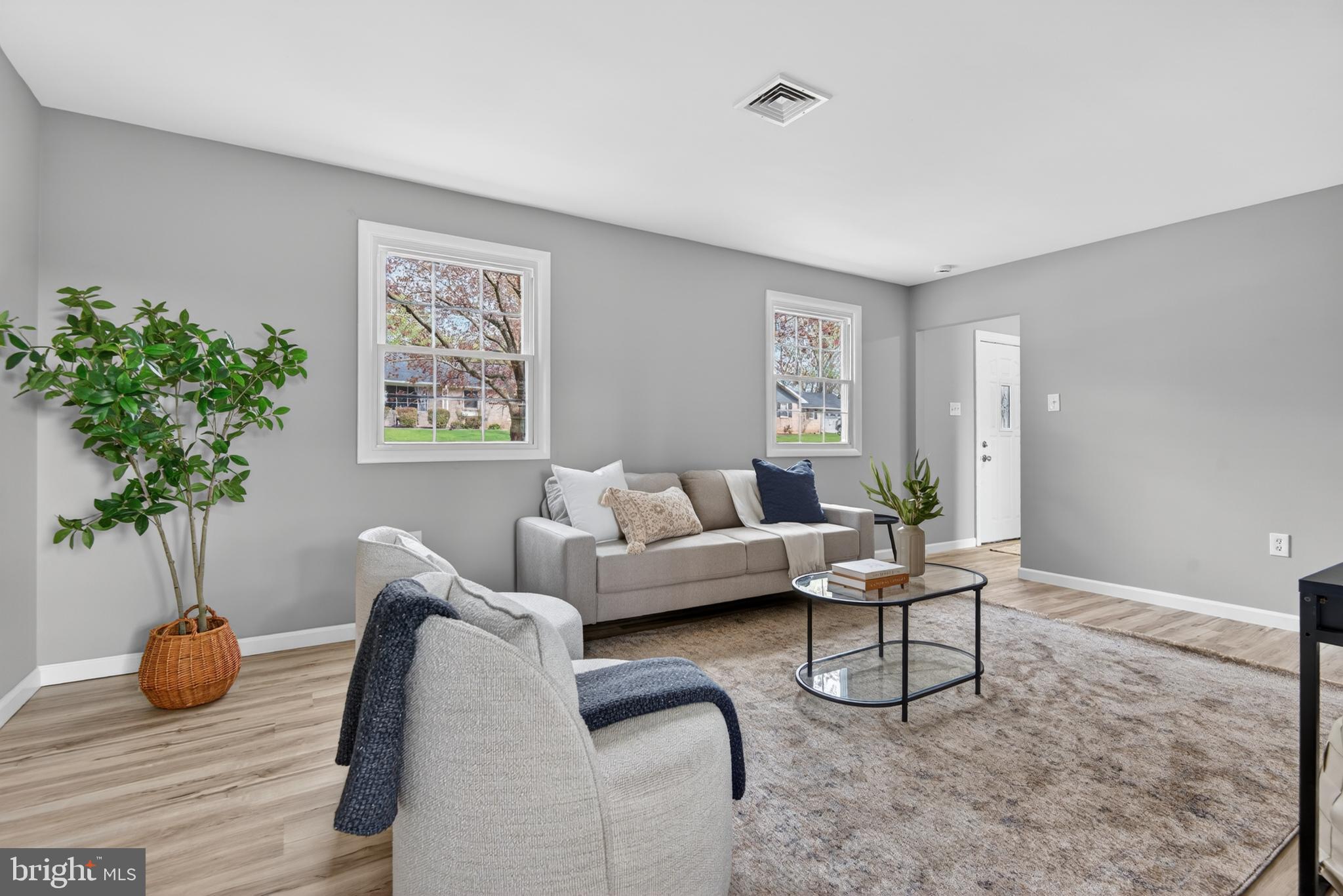 VALLEY GREEN - Residential