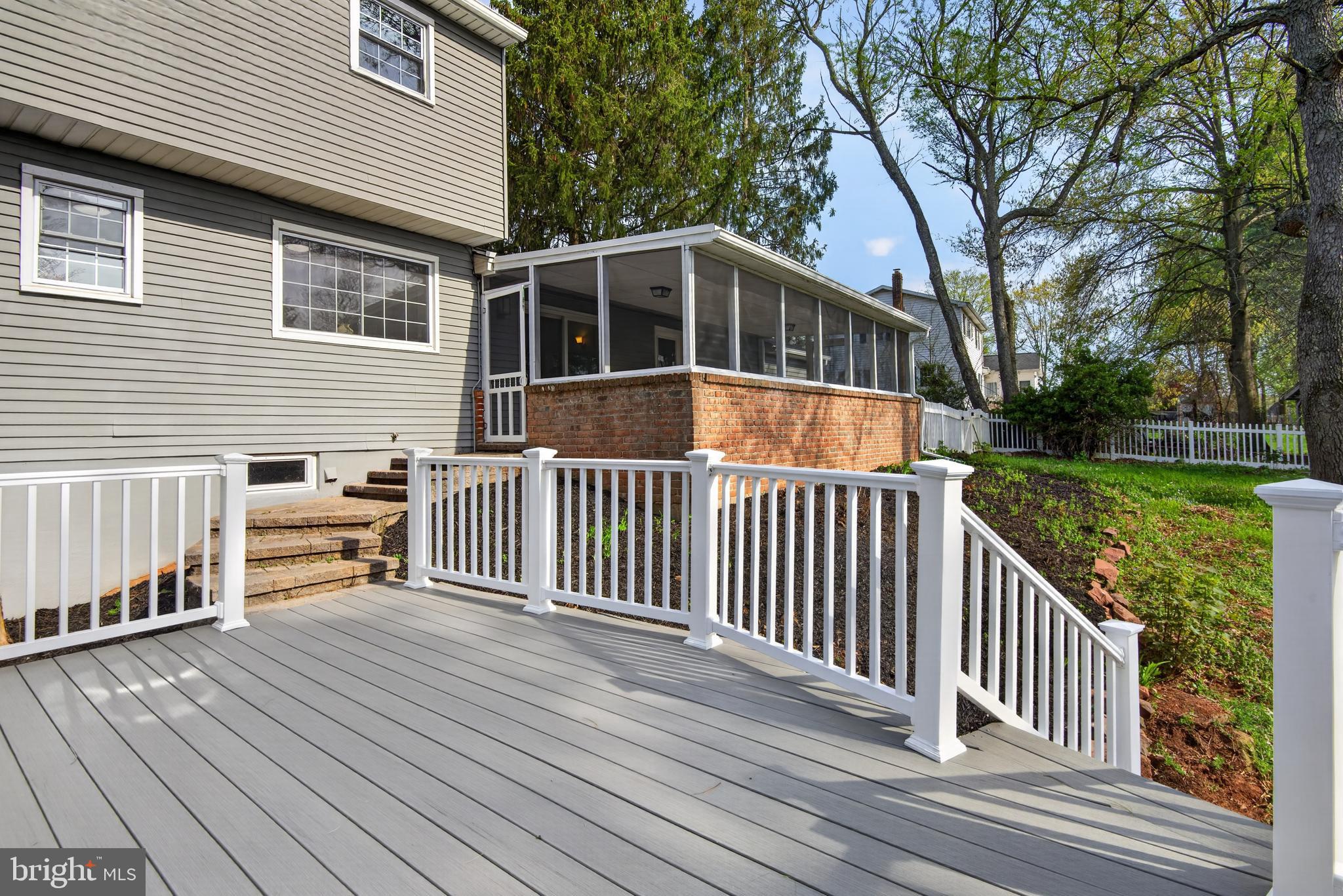 VALLEY GREEN - Residential