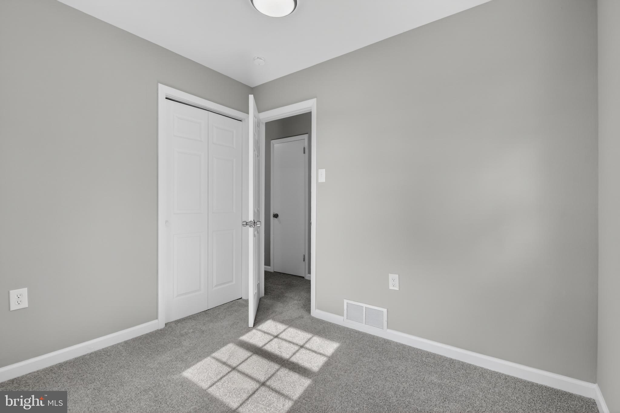 VALLEY GREEN - Residential