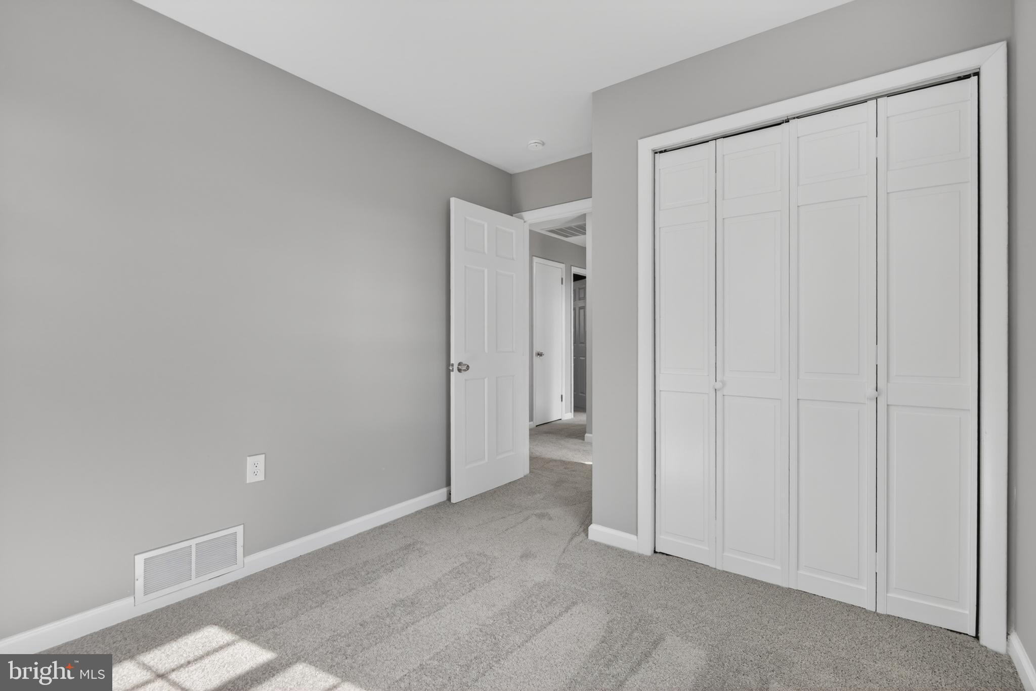 VALLEY GREEN - Residential