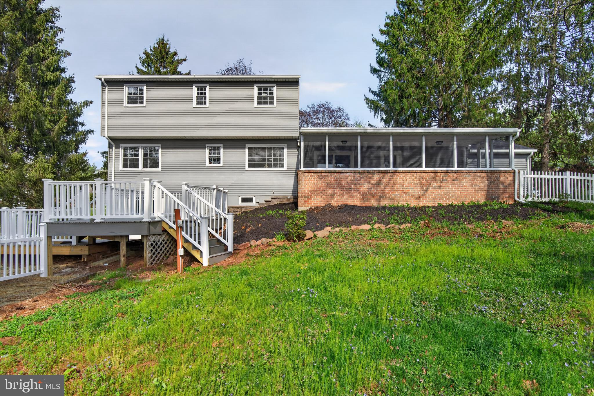 VALLEY GREEN - Residential