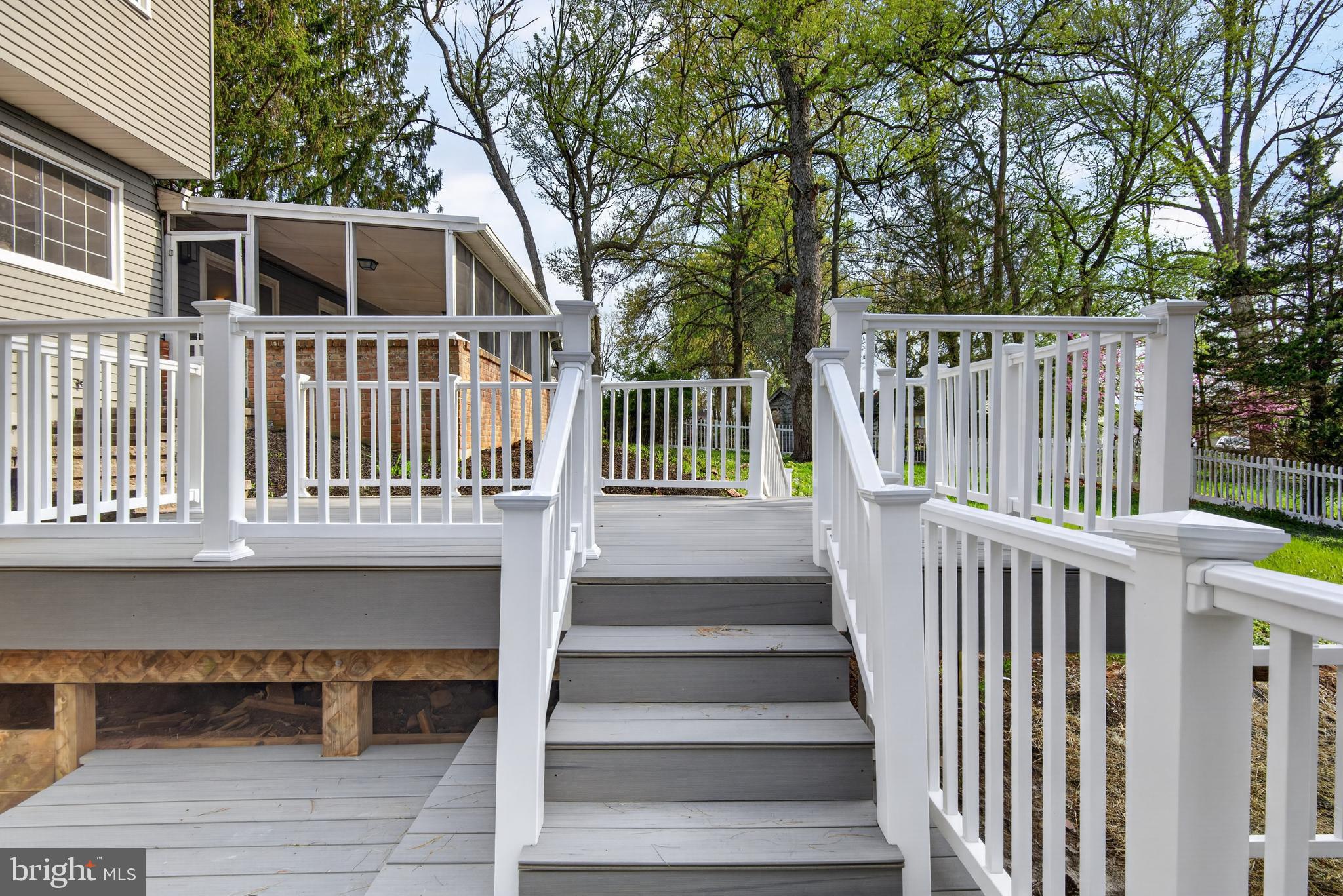 VALLEY GREEN - Residential