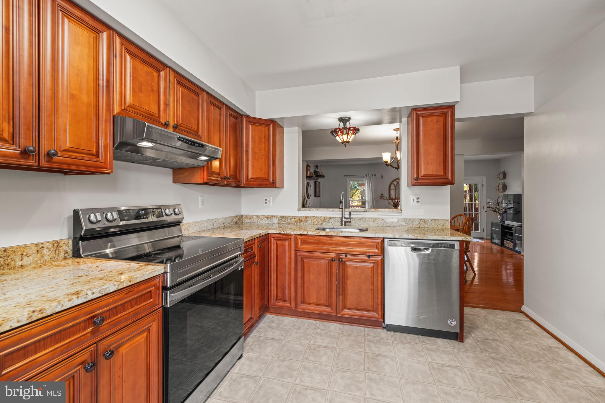 ROBIN RIDGE - Residential