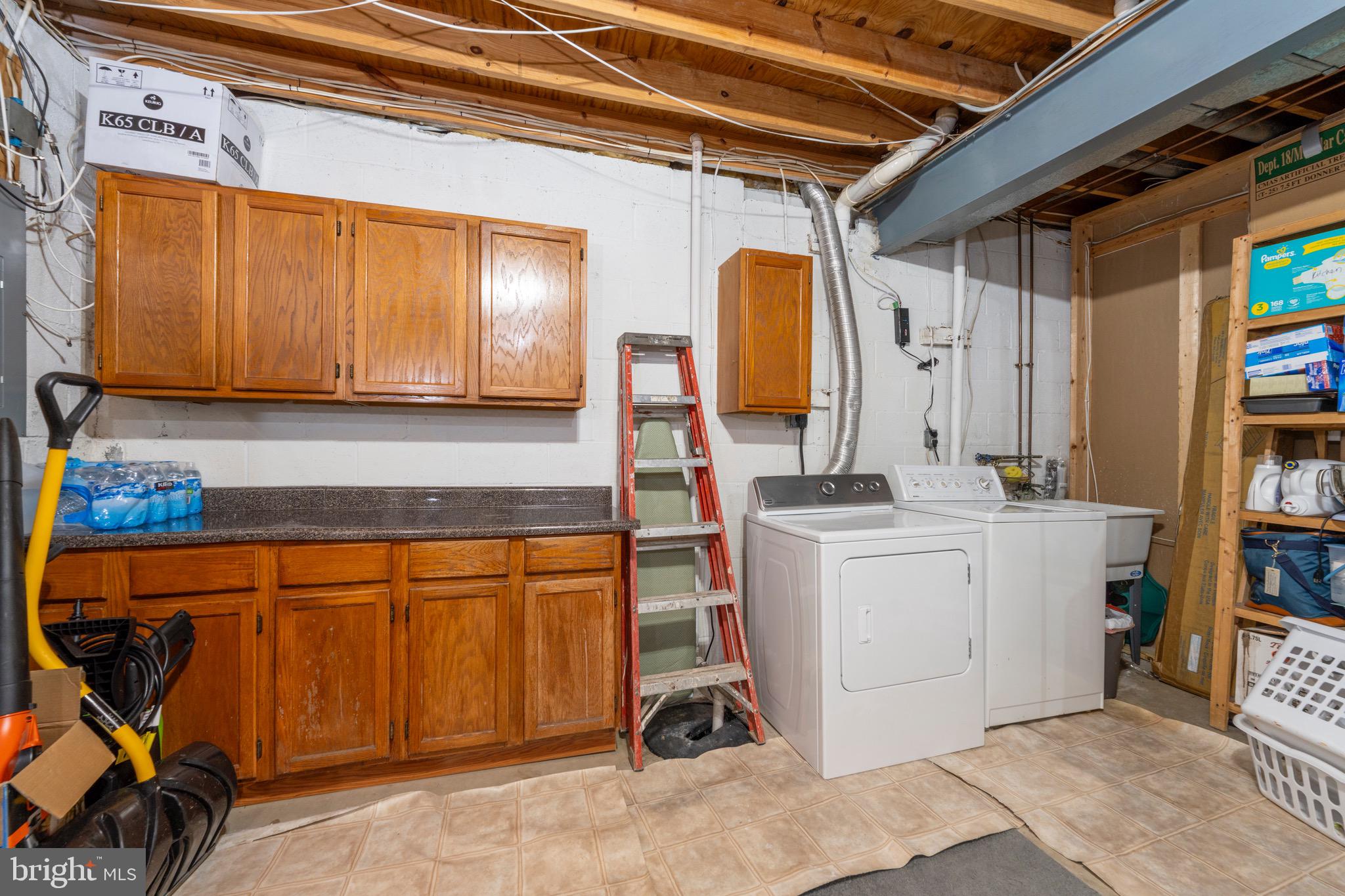 ROBIN RIDGE - Residential