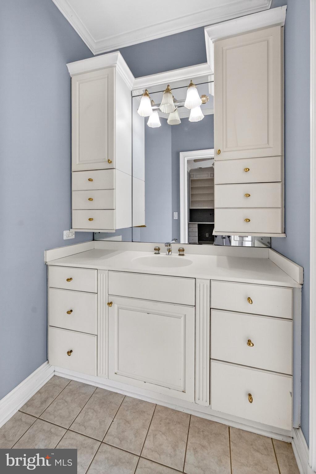 SOUTHWIND - Residential