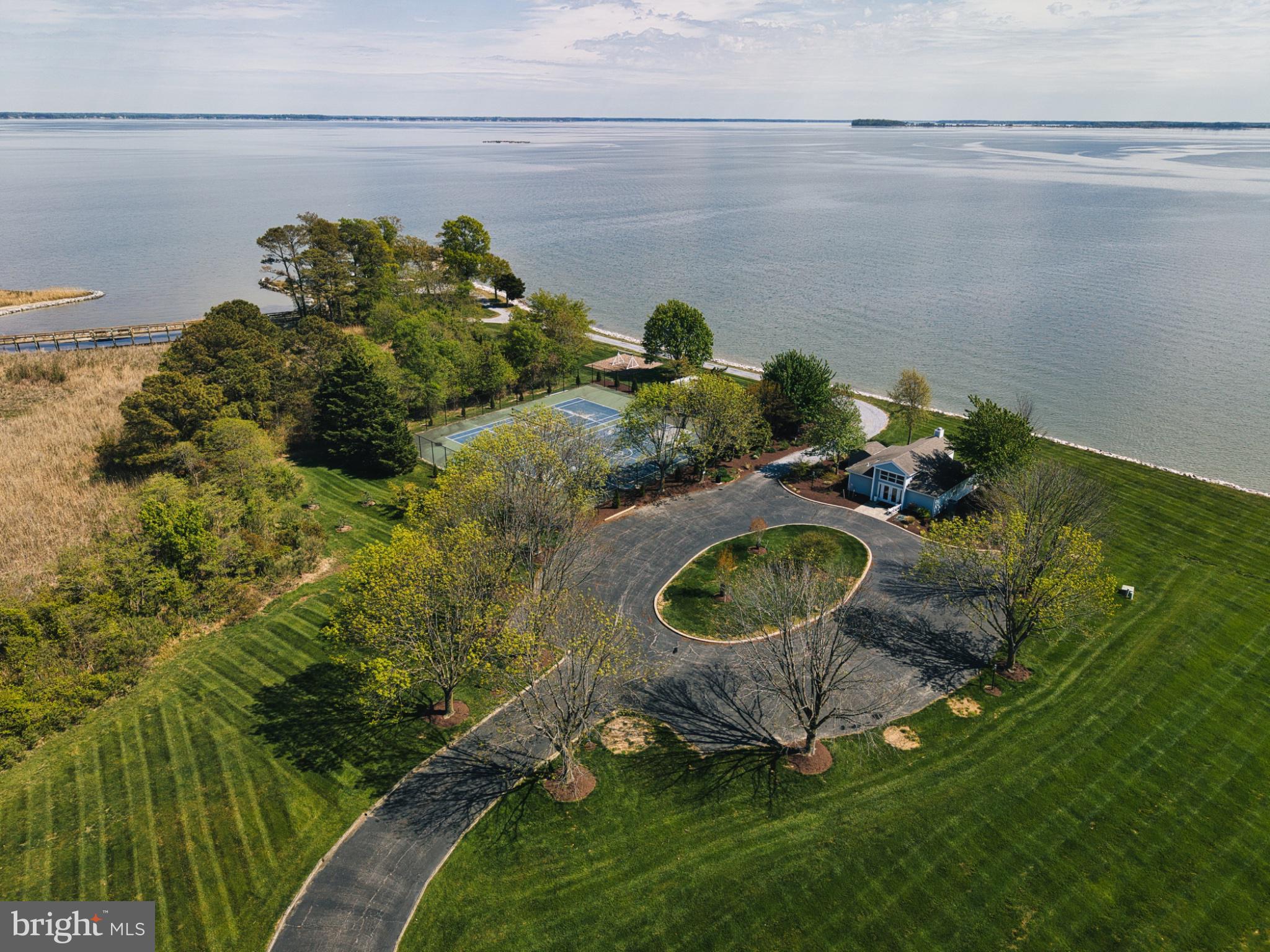 SOUTHWIND - Residential