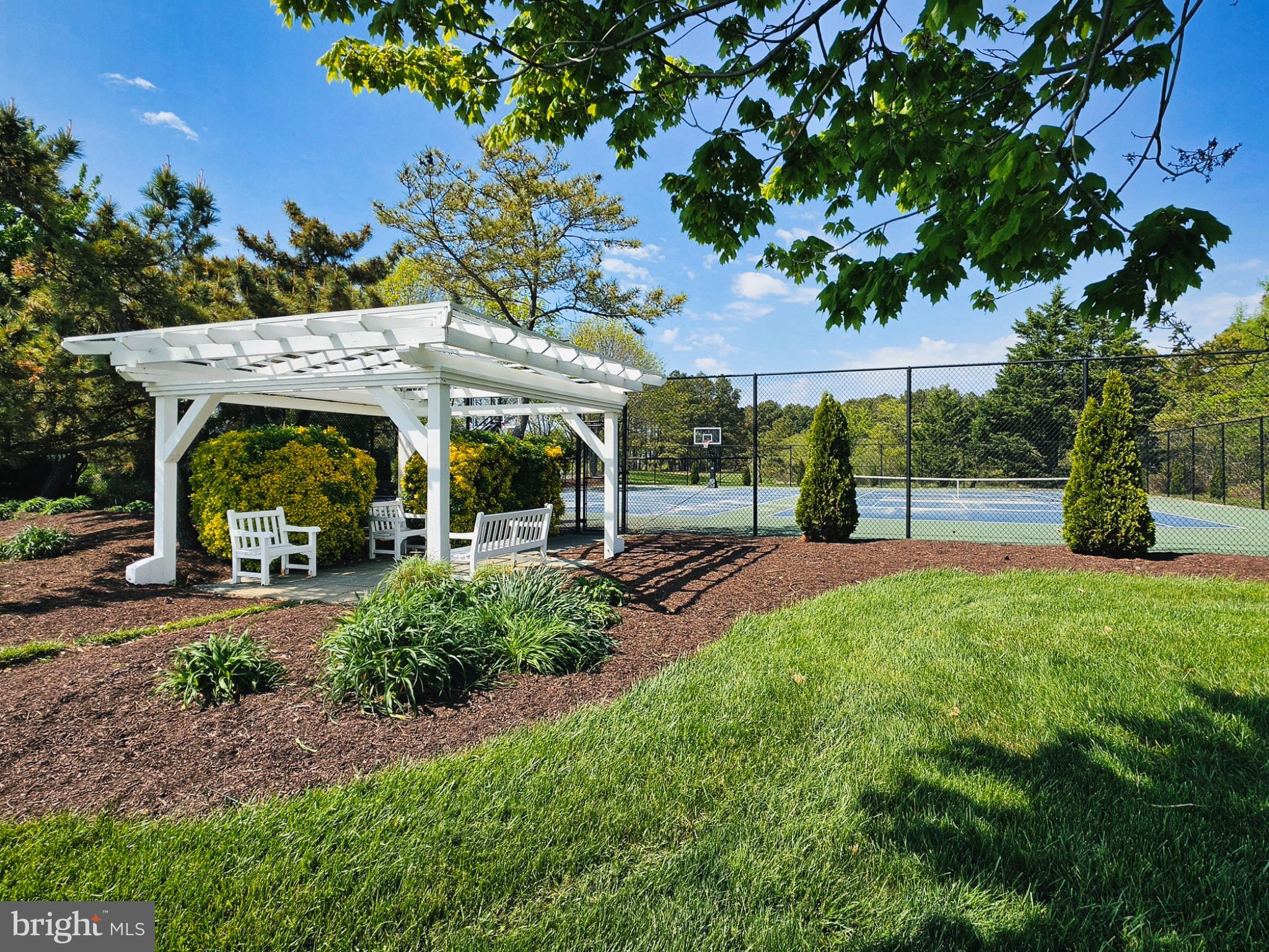 SOUTHWIND - Residential