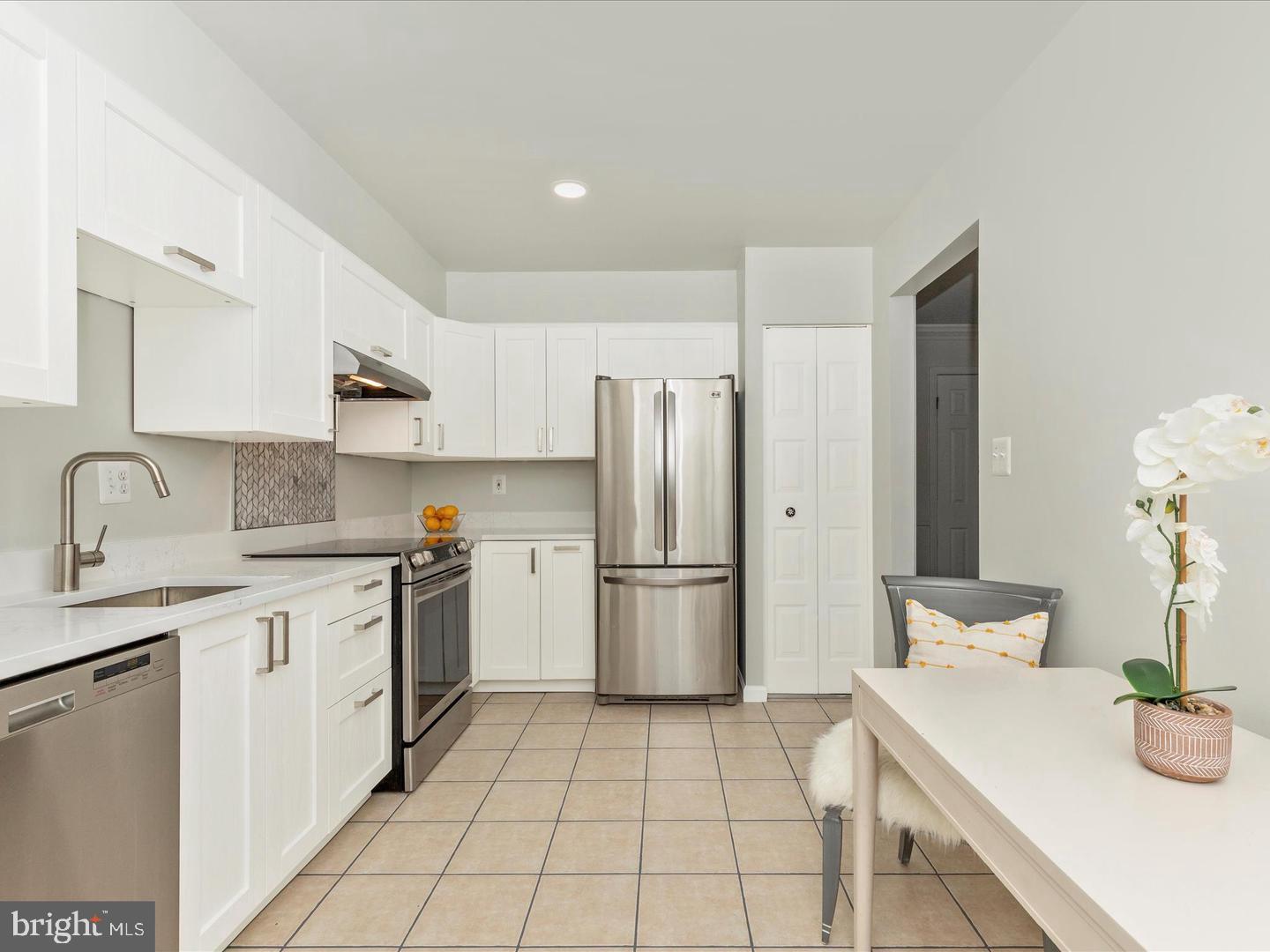 BRANDERMILL - Residential Lease