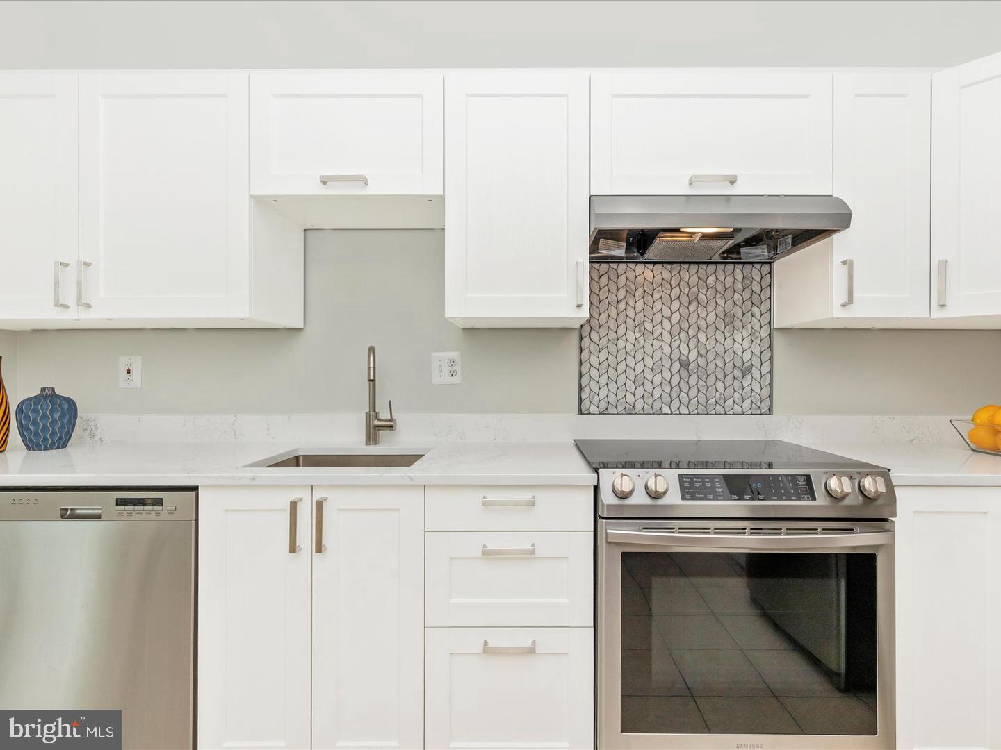 BRANDERMILL - Residential Lease