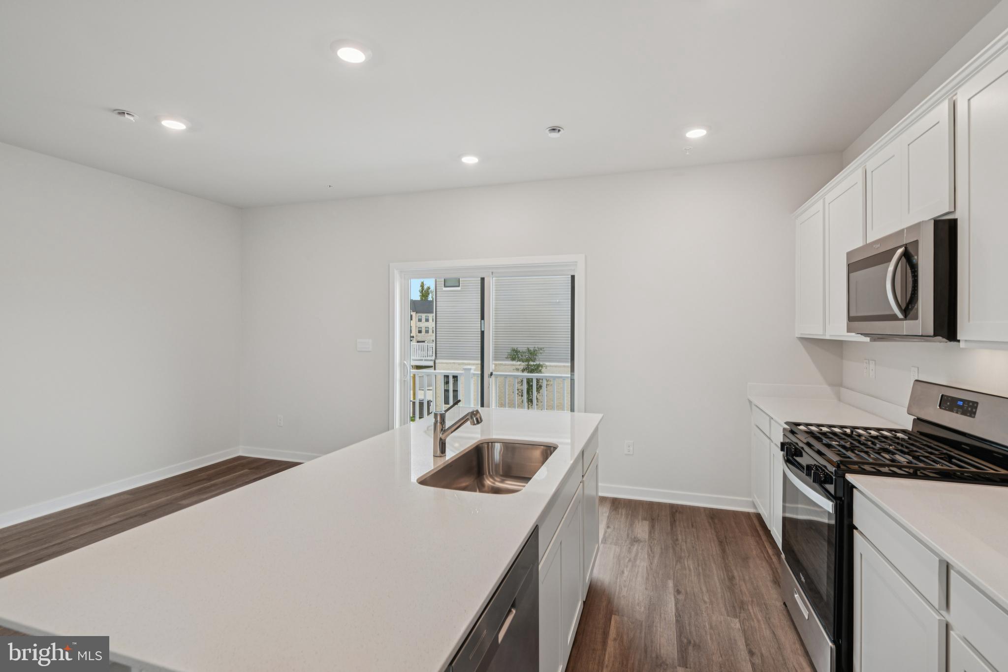 CALM RETREAT - Residential