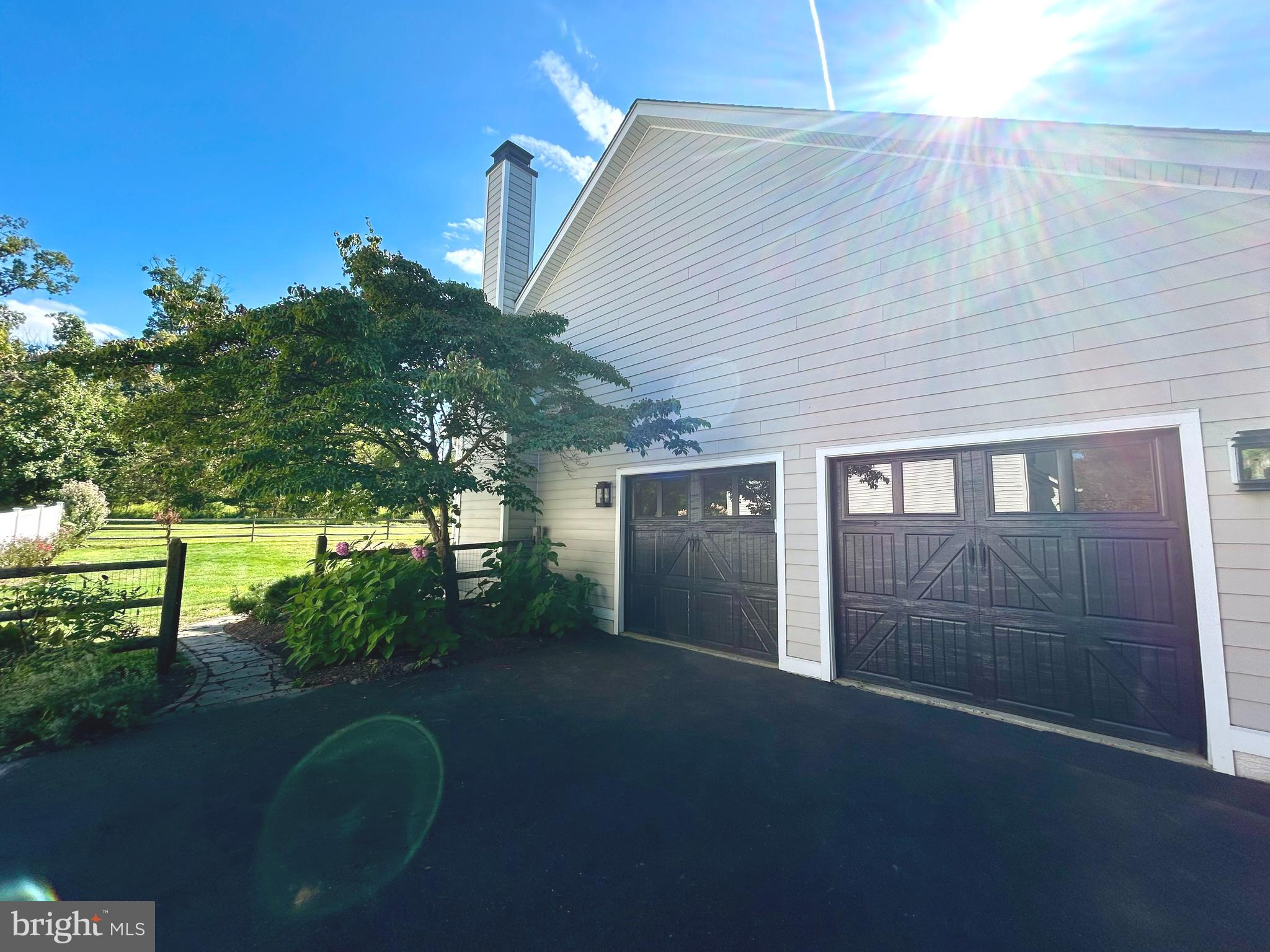 THE RIDINGS OF BUCK - Residential Lease