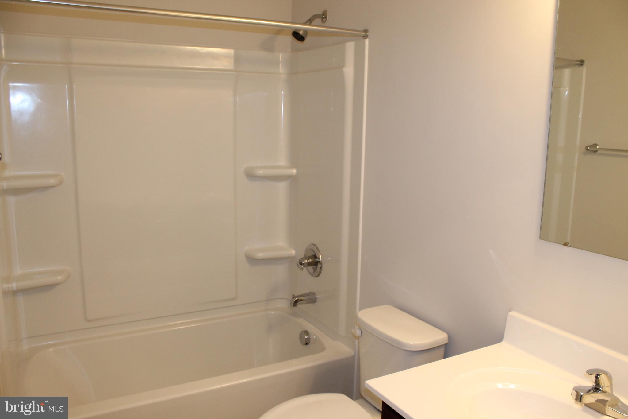 REGENTS CREST - Residential