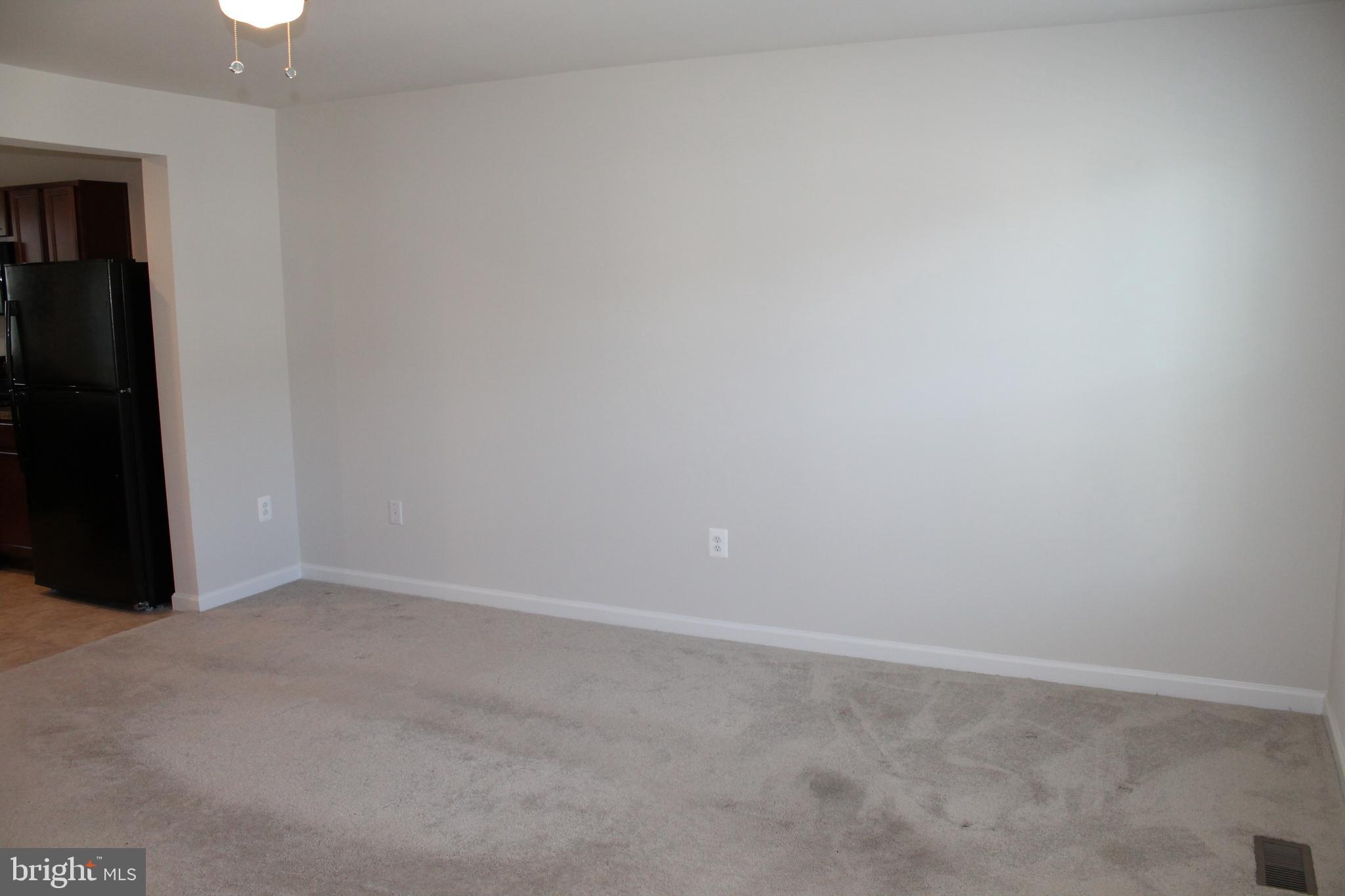 REGENTS CREST - Residential