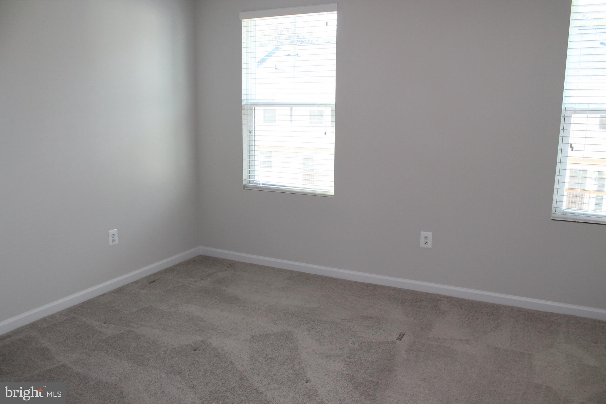 REGENTS CREST - Residential