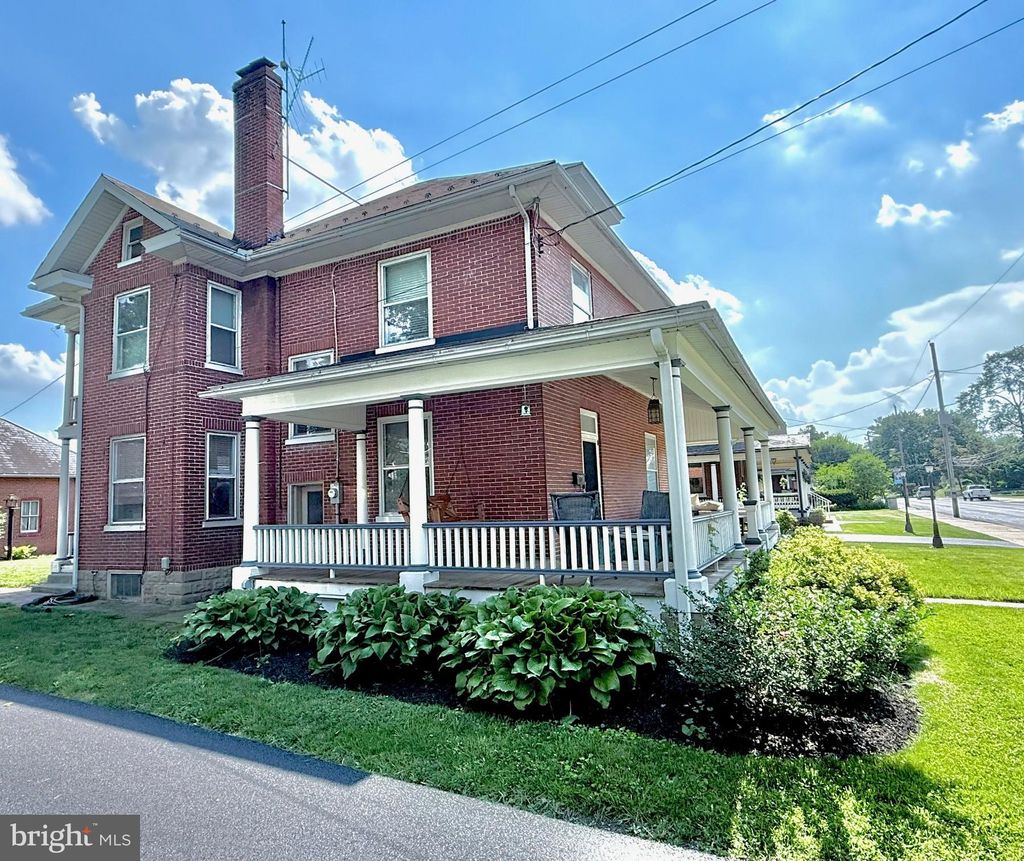 Photo of 34 Donegal Springs Road, MOUNT JOY, PA 17552 (MLS # PALA2072362)