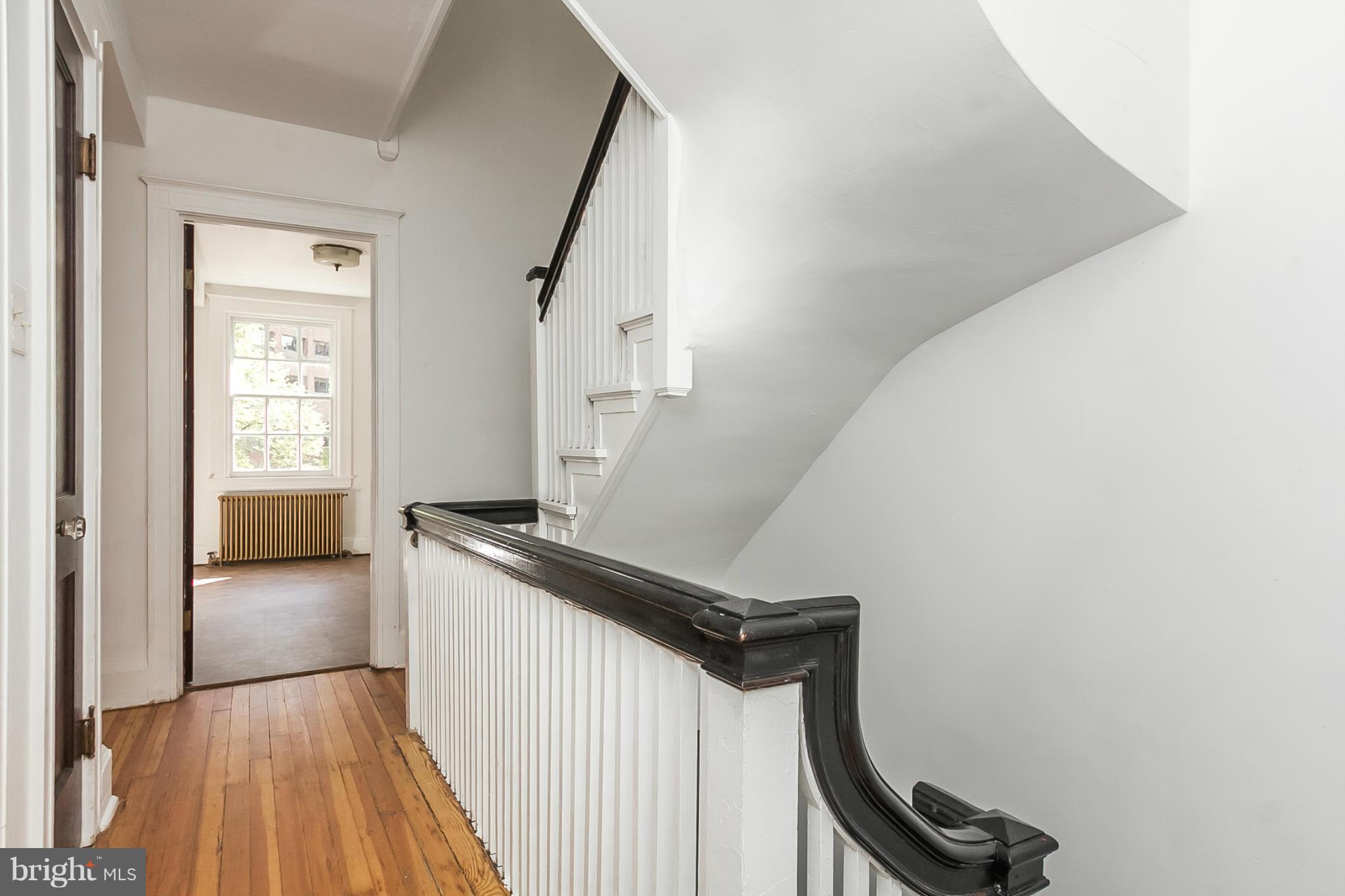 OAKENSHAWE - Residential