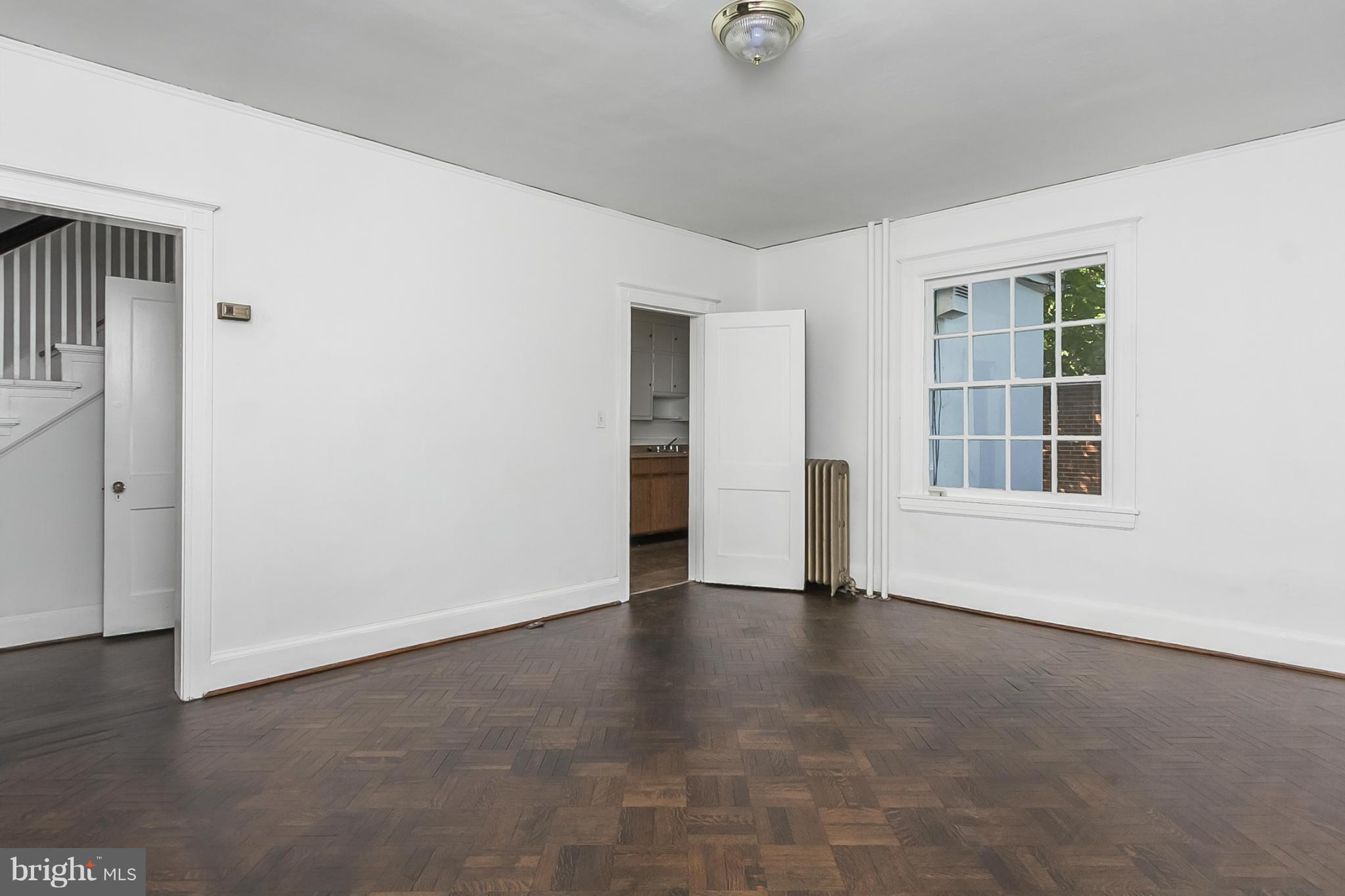 OAKENSHAWE - Residential