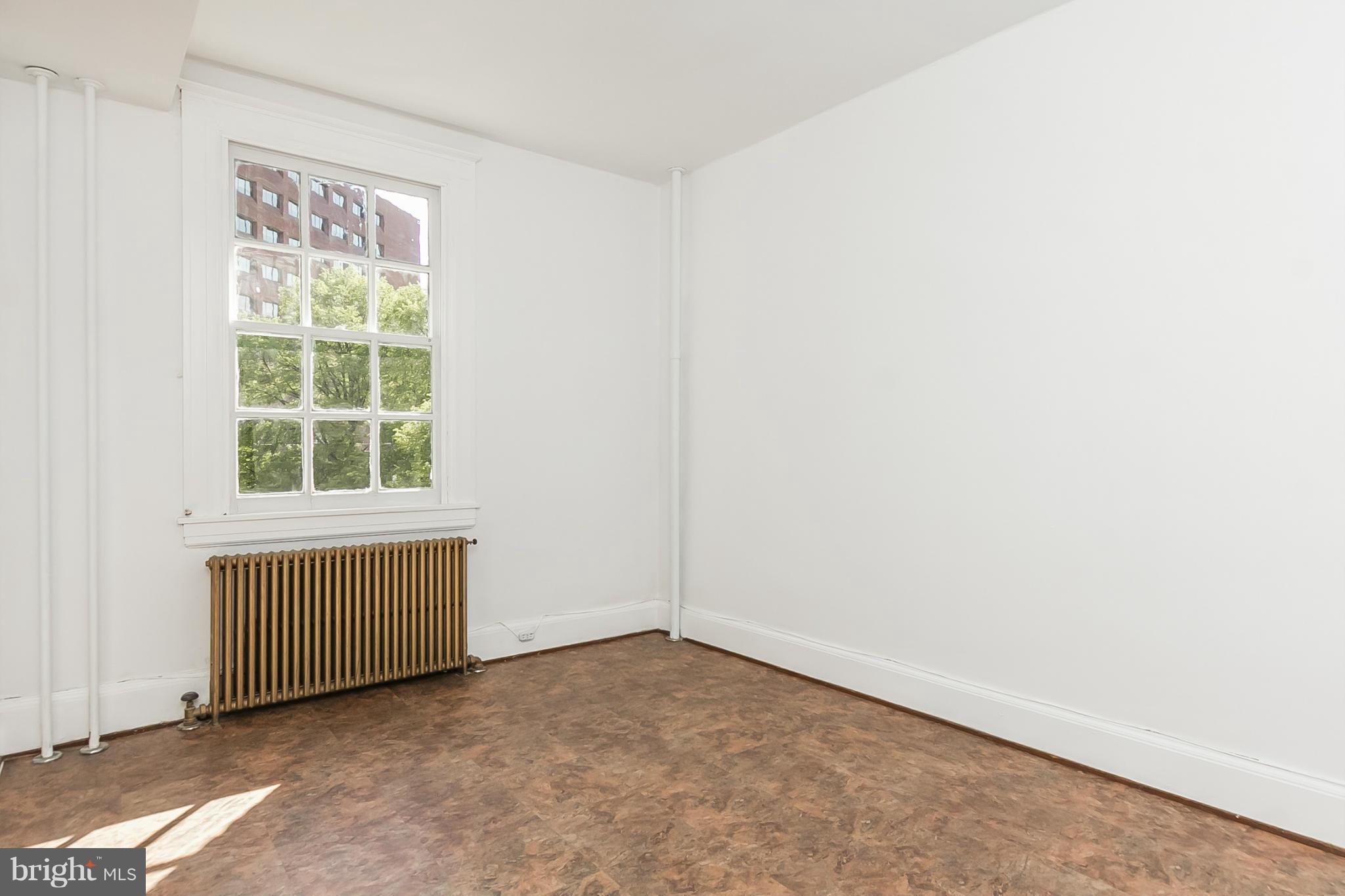 OAKENSHAWE - Residential