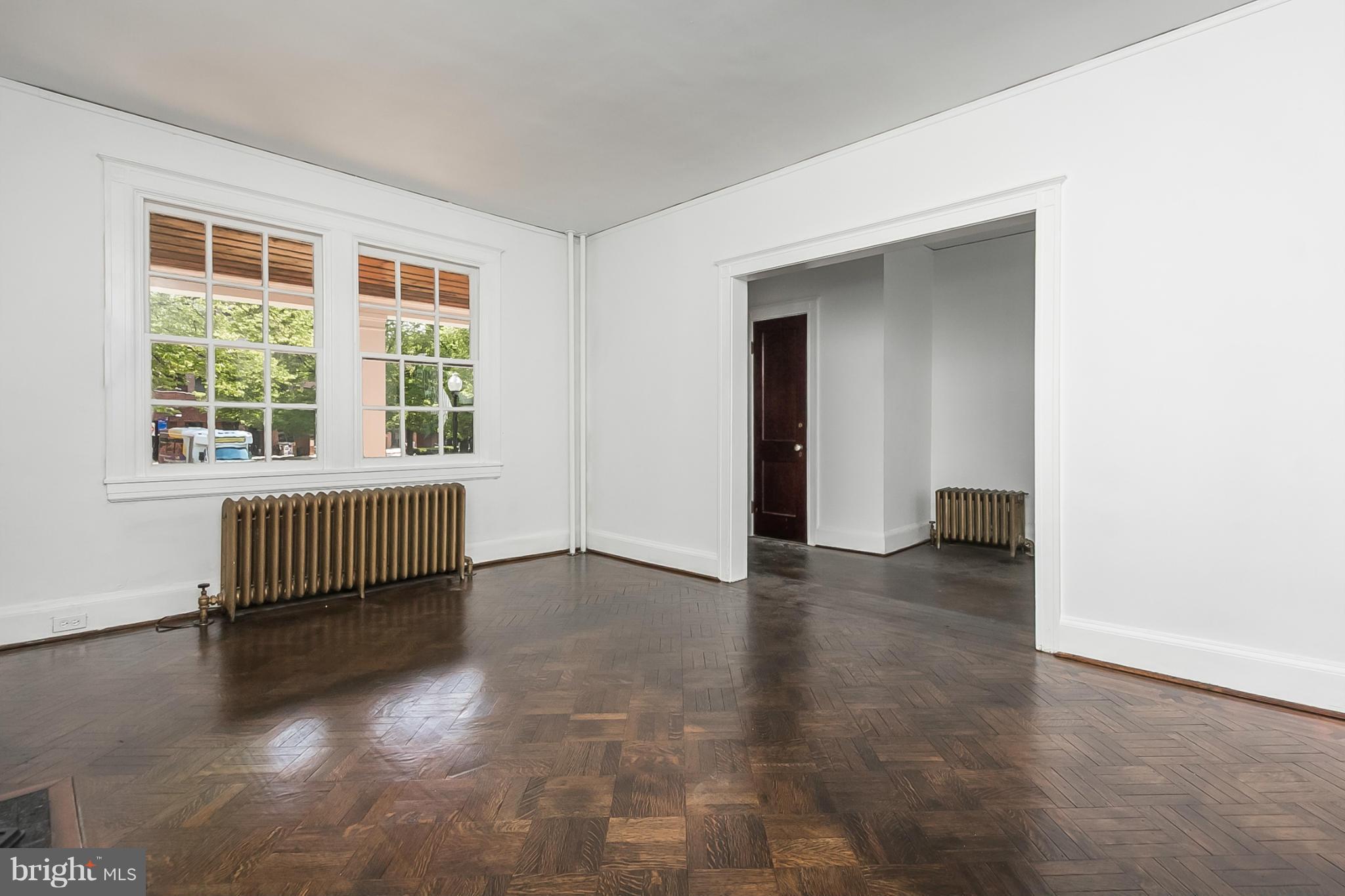 OAKENSHAWE - Residential