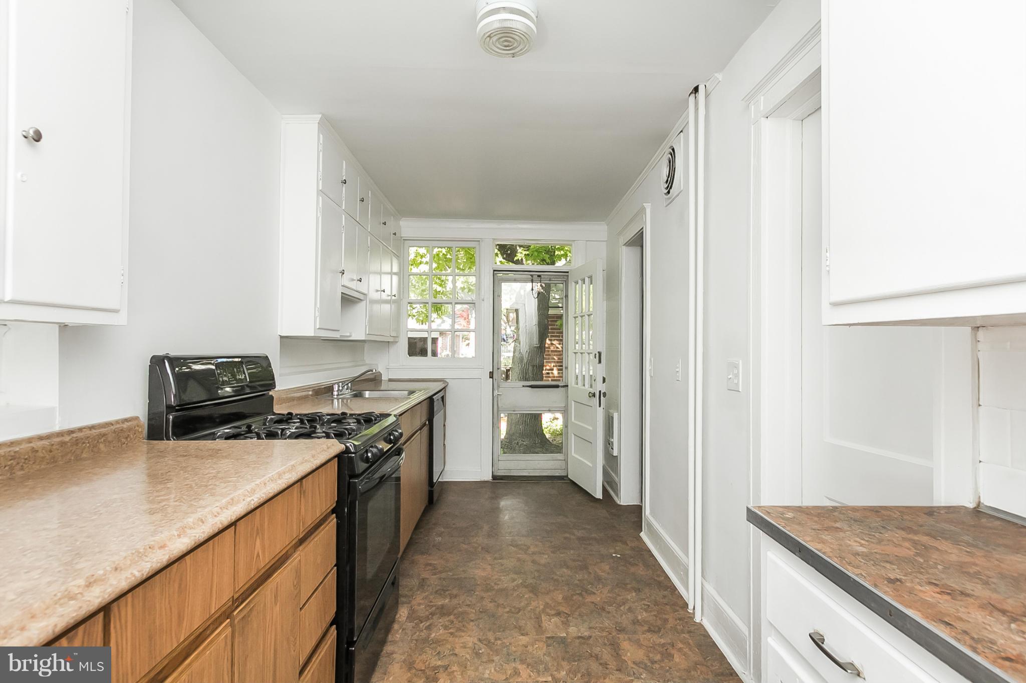 OAKENSHAWE - Residential