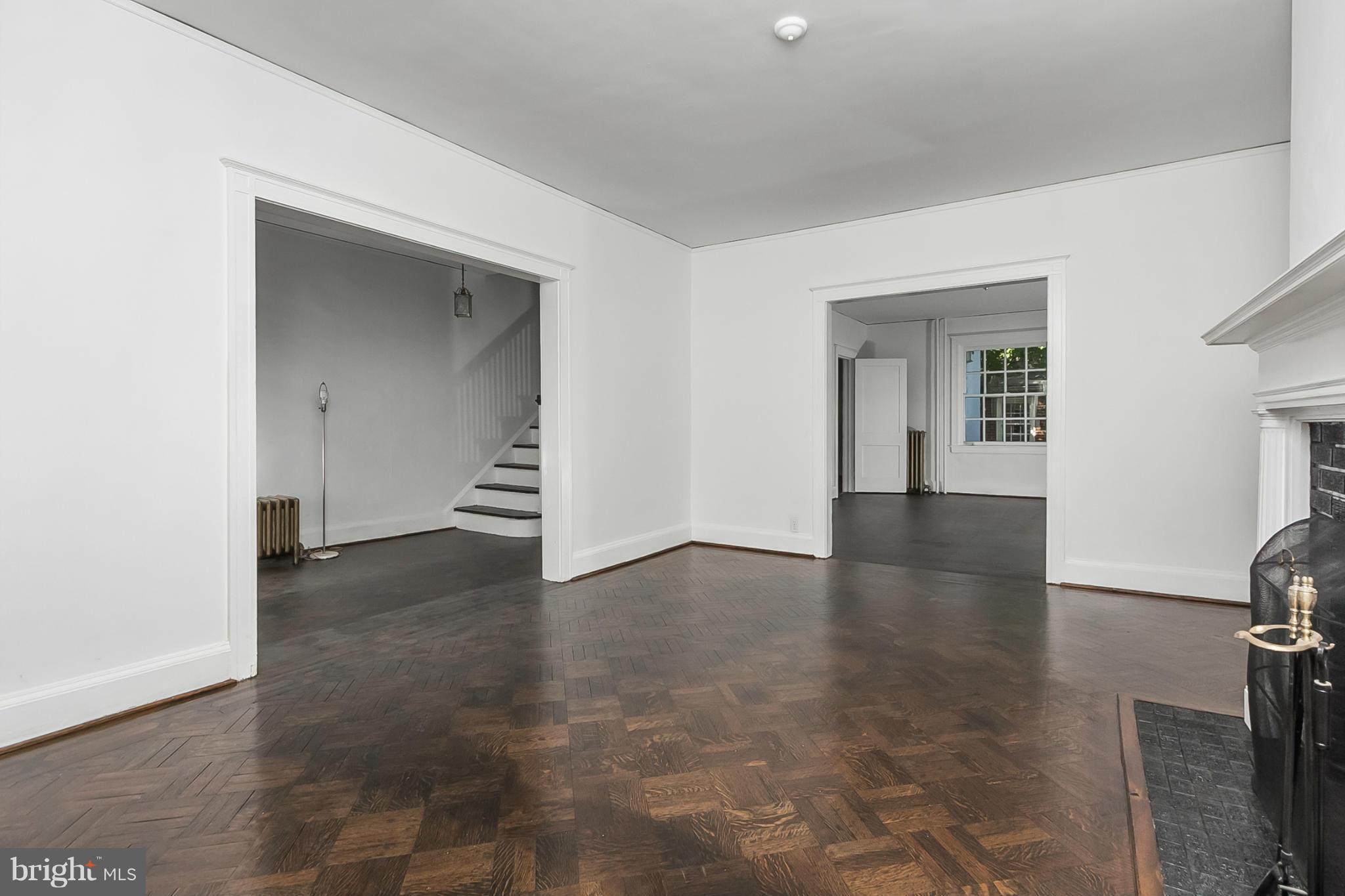 OAKENSHAWE - Residential