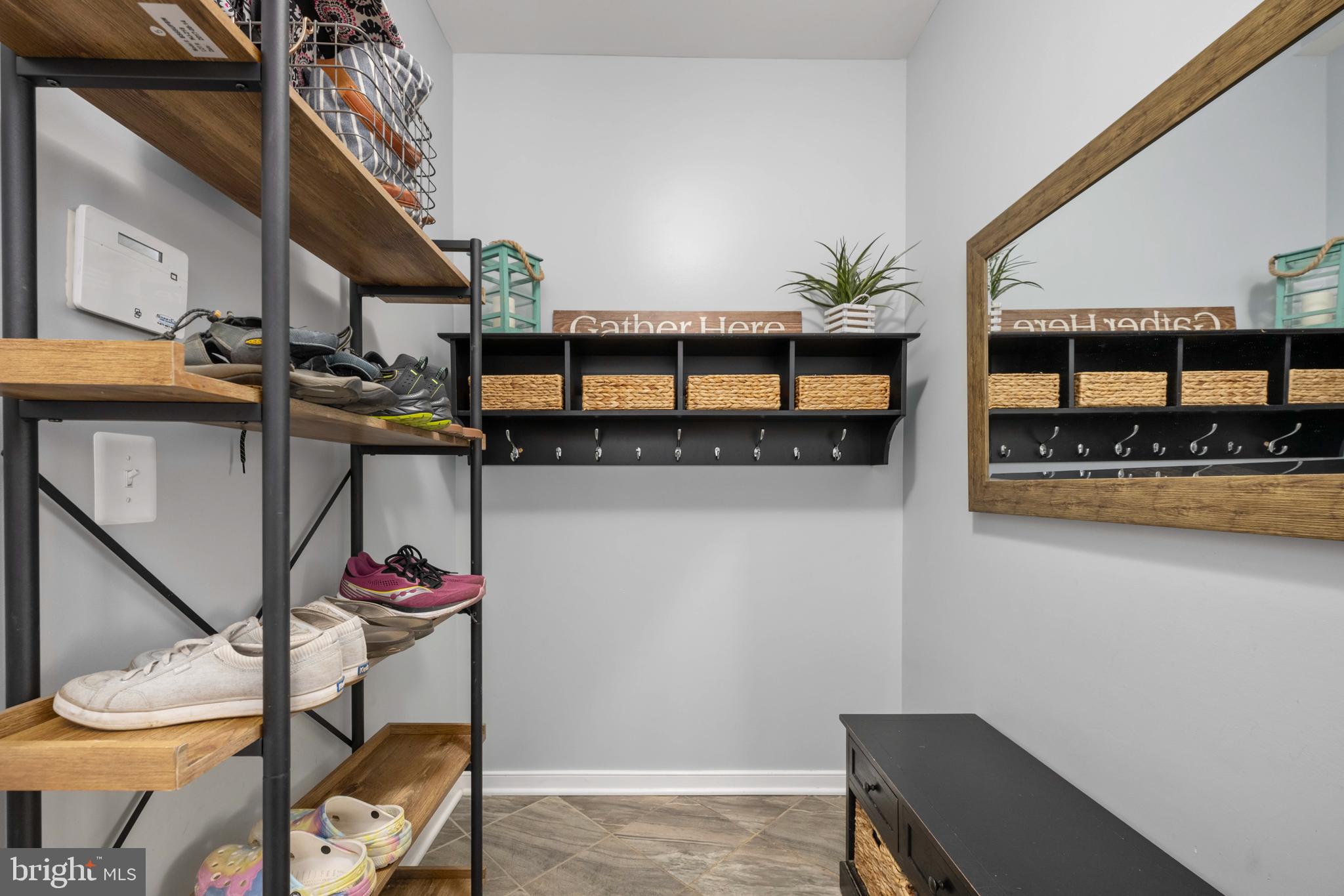 AUGUSTINE AT THE GLENS - Residential