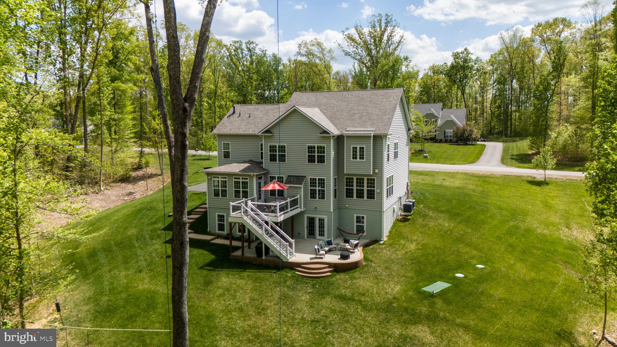 AUGUSTINE AT THE GLENS - Residential