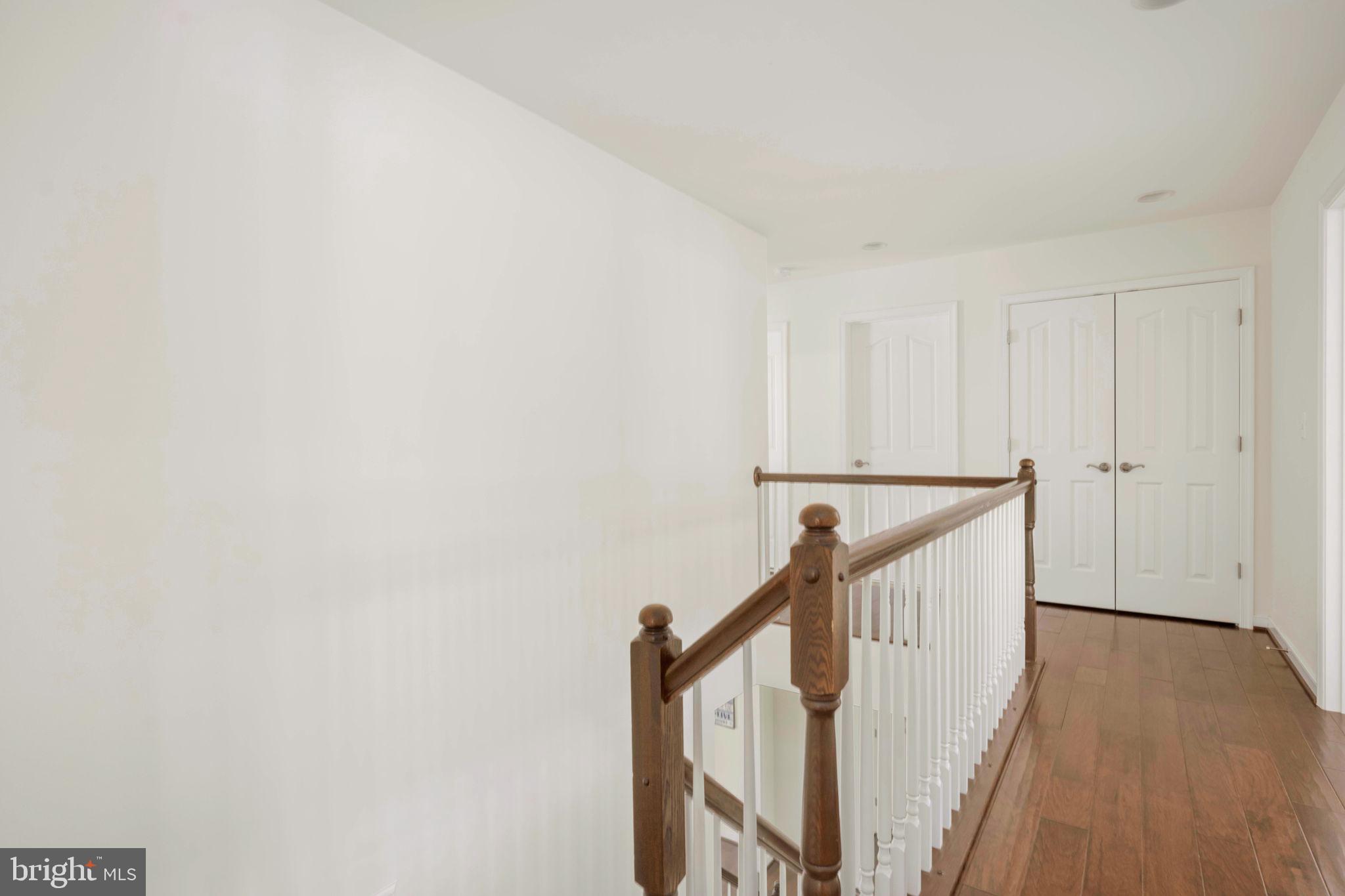 AUGUSTINE AT THE GLENS - Residential