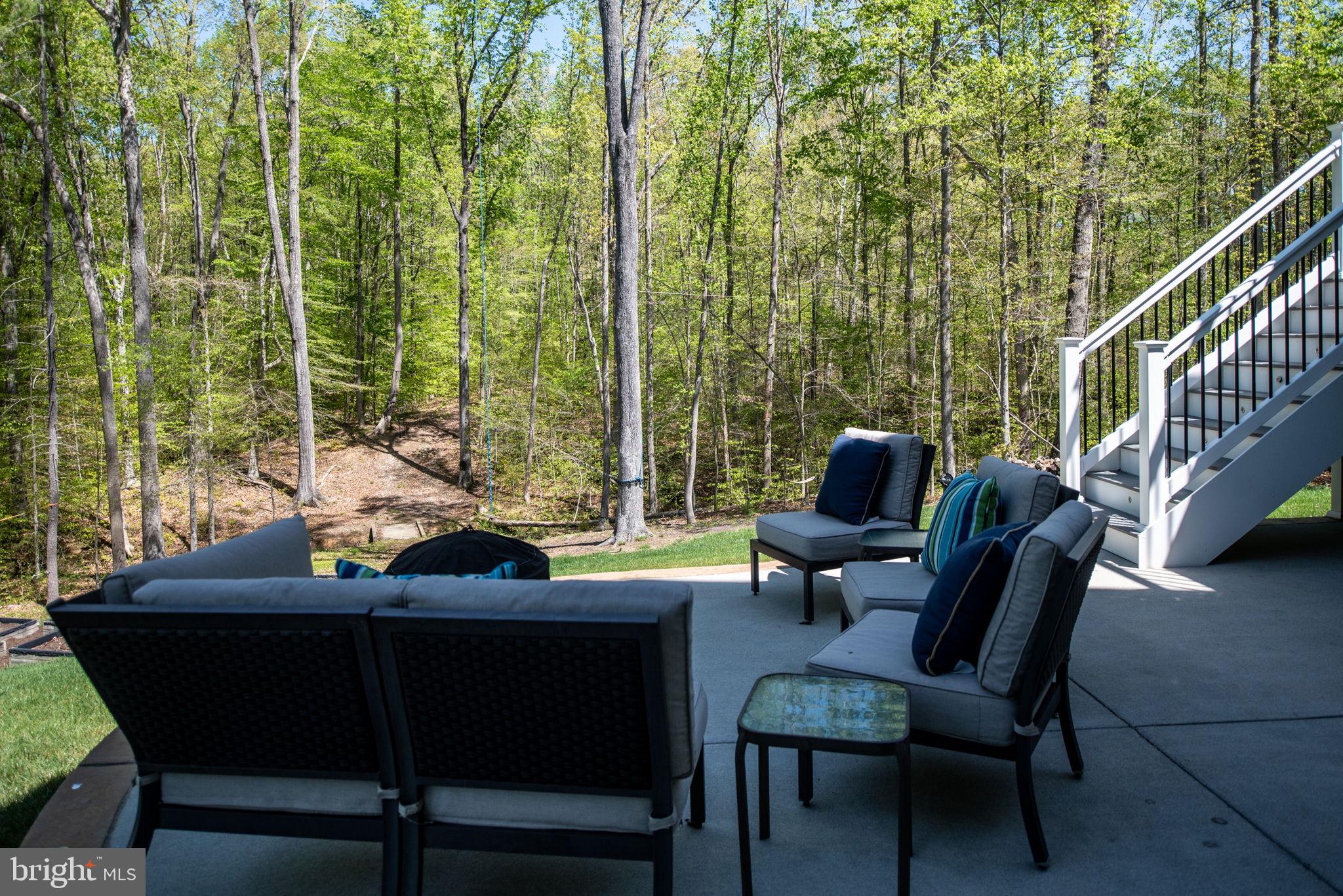 AUGUSTINE AT THE GLENS - Residential