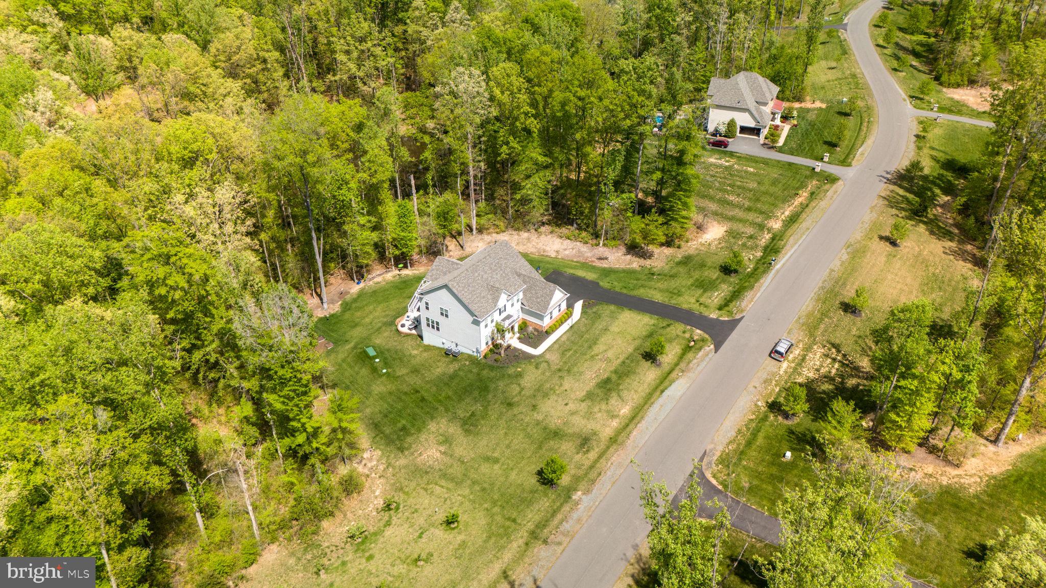 AUGUSTINE AT THE GLENS - Residential