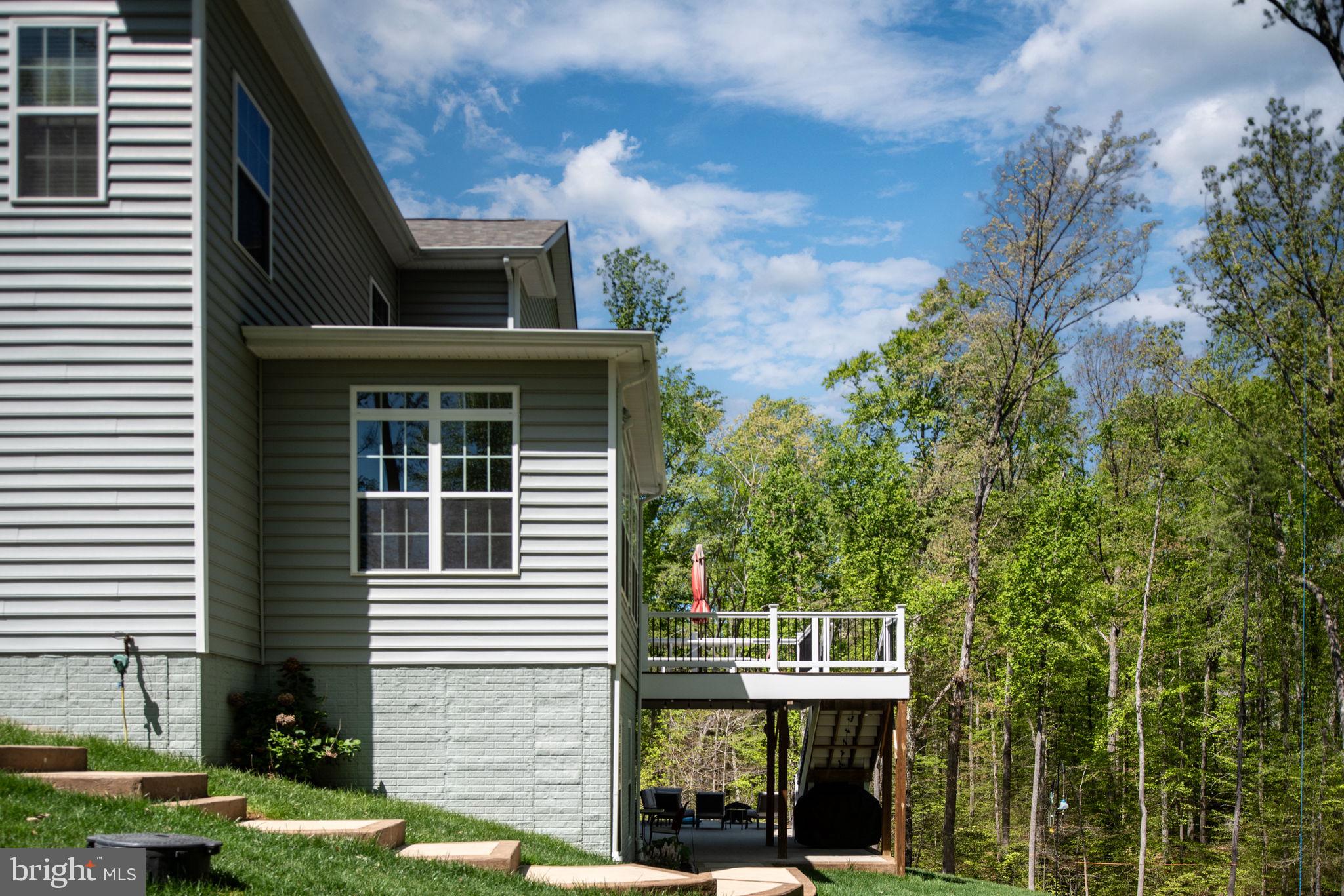 AUGUSTINE AT THE GLENS - Residential