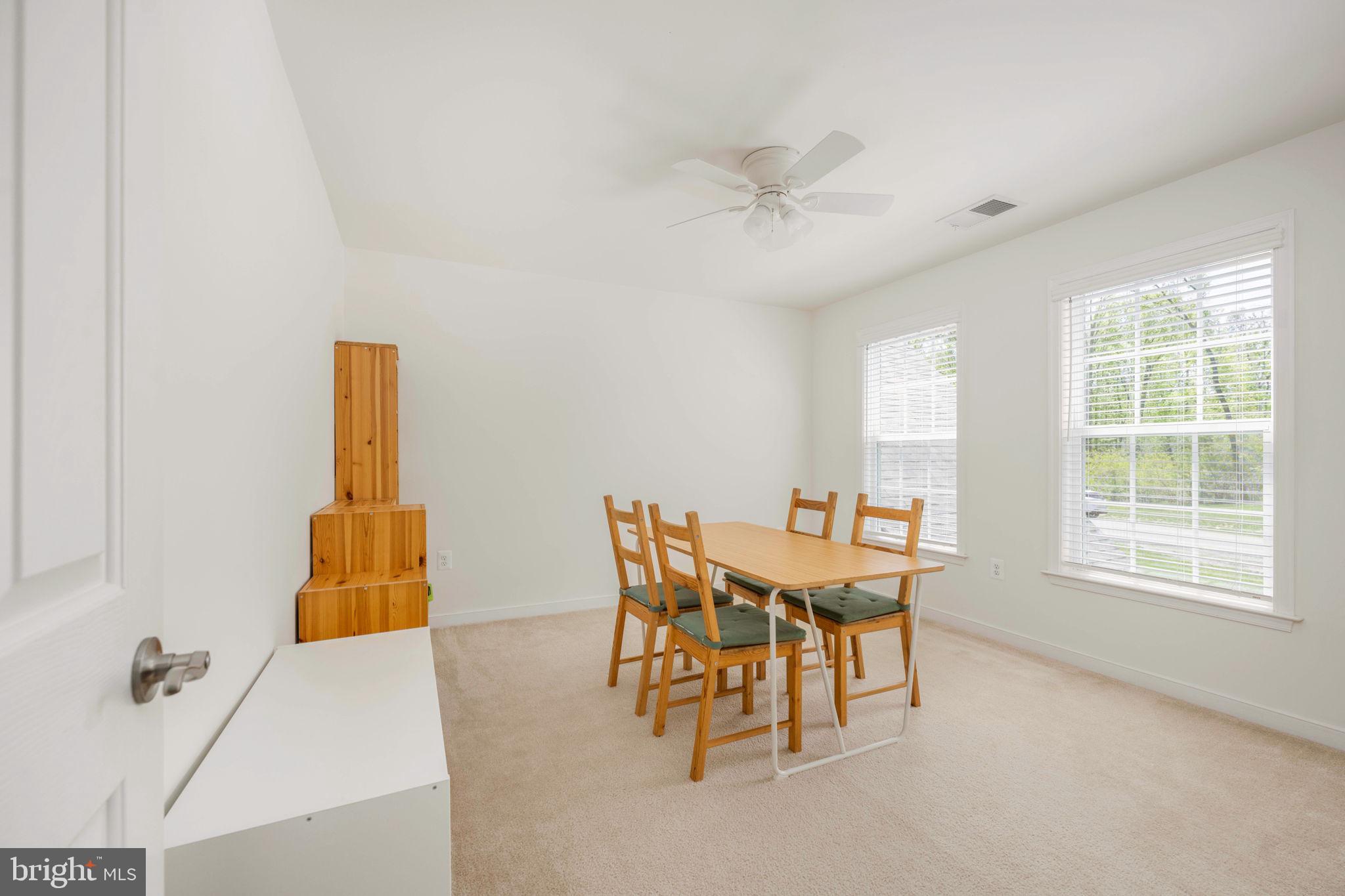 AUGUSTINE AT THE GLENS - Residential