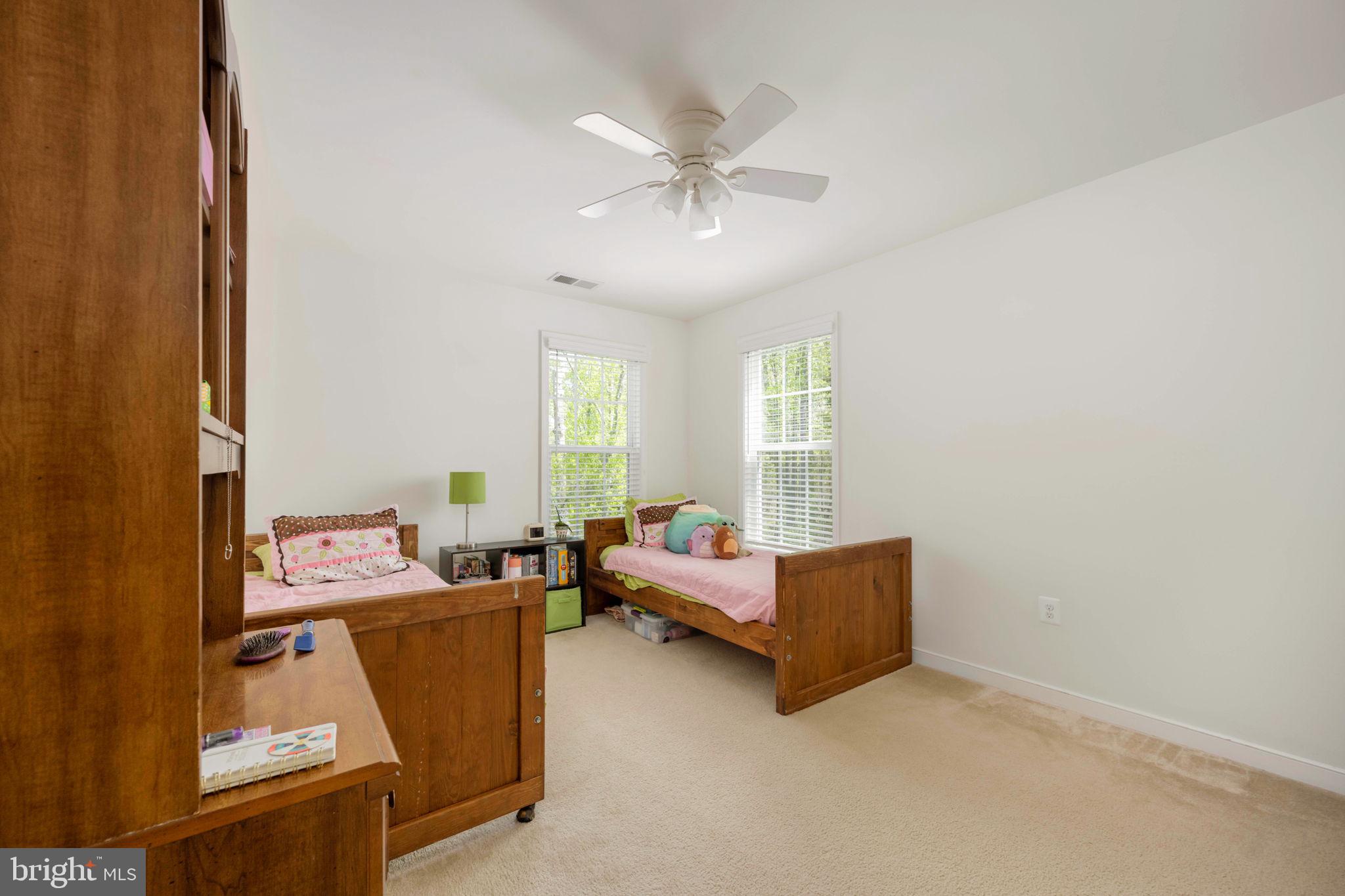 AUGUSTINE AT THE GLENS - Residential