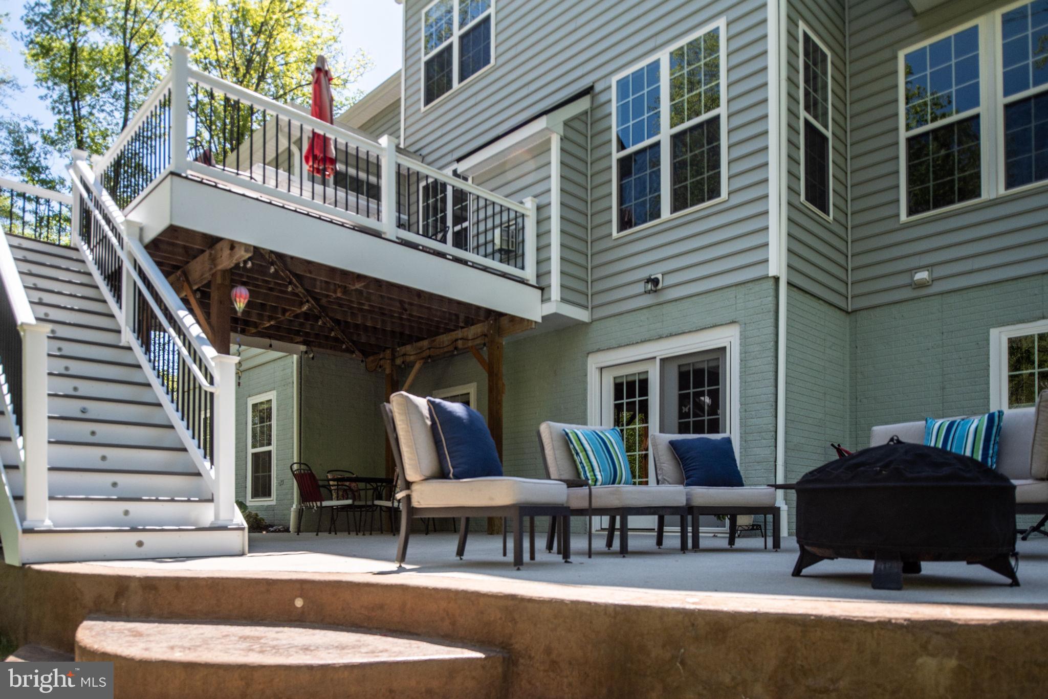 AUGUSTINE AT THE GLENS - Residential