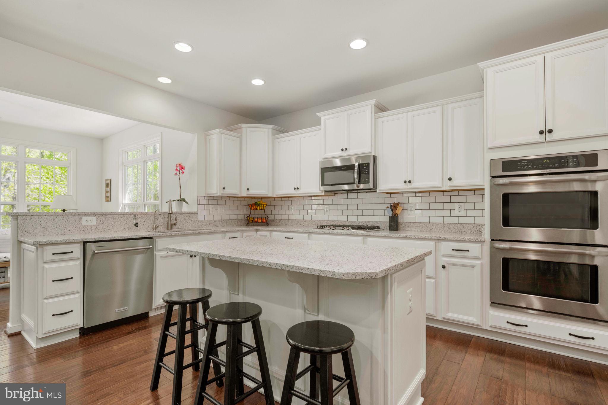 AUGUSTINE AT THE GLENS - Residential