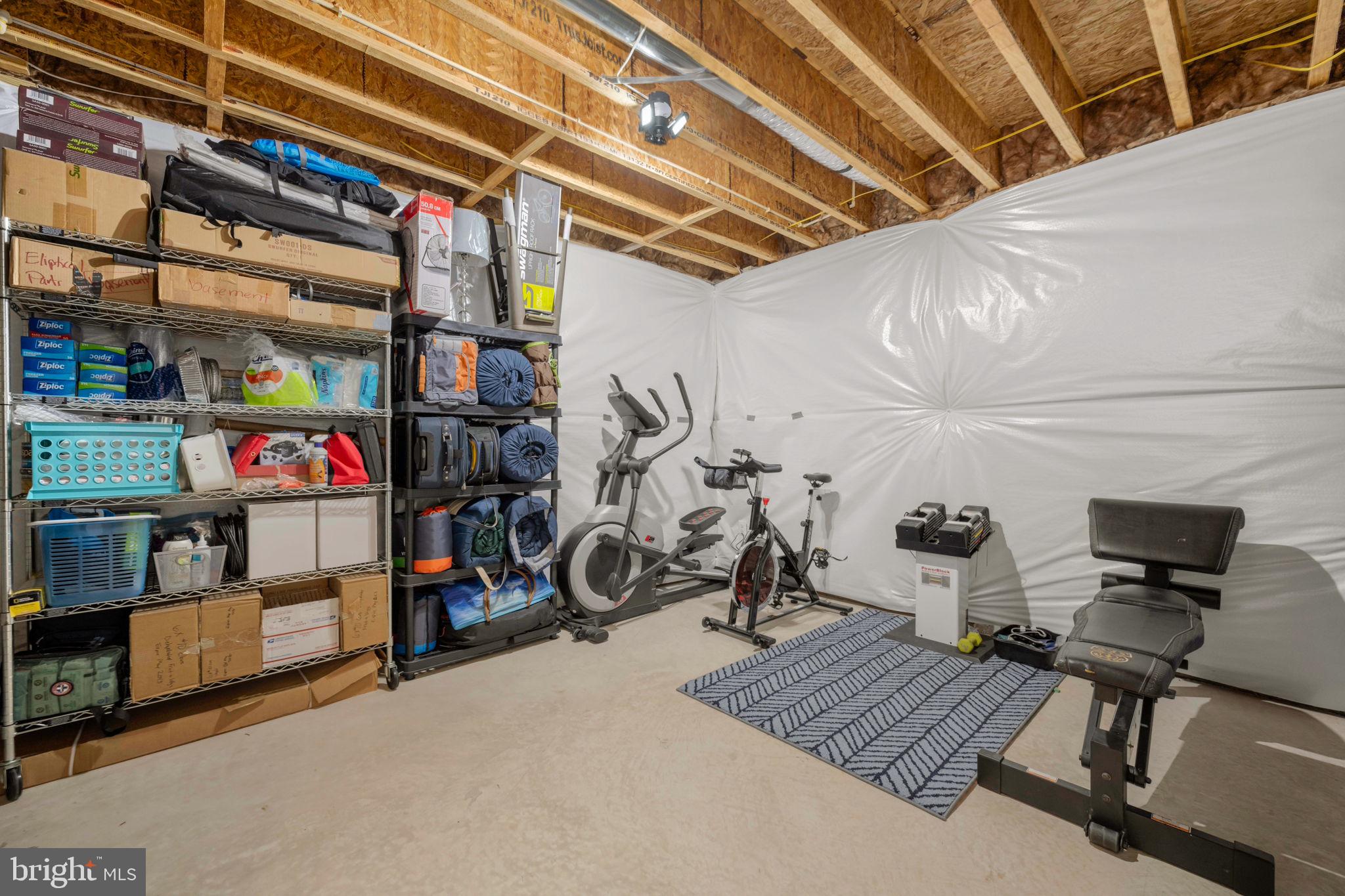 AUGUSTINE AT THE GLENS - Residential