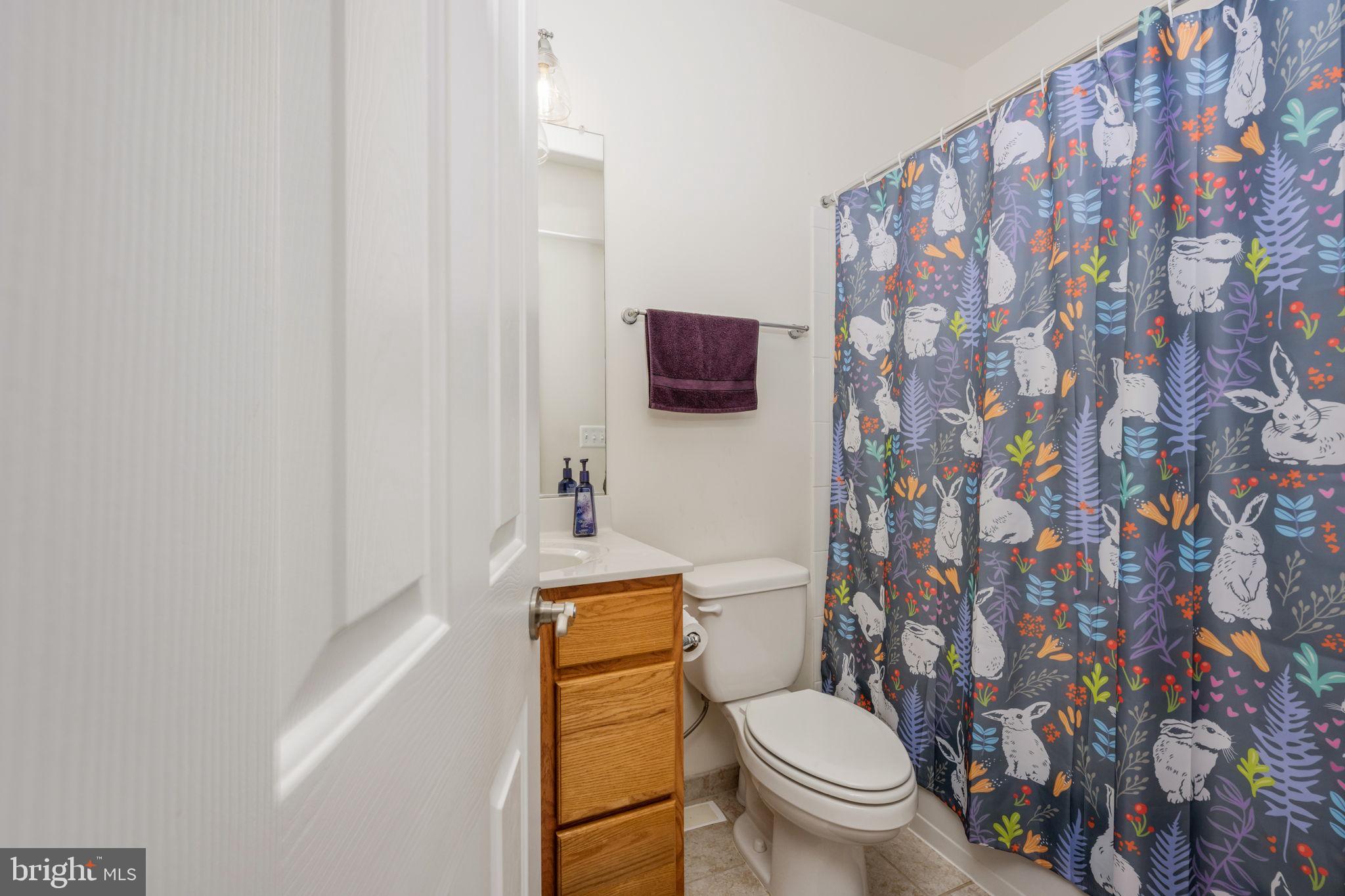 AUGUSTINE AT THE GLENS - Residential