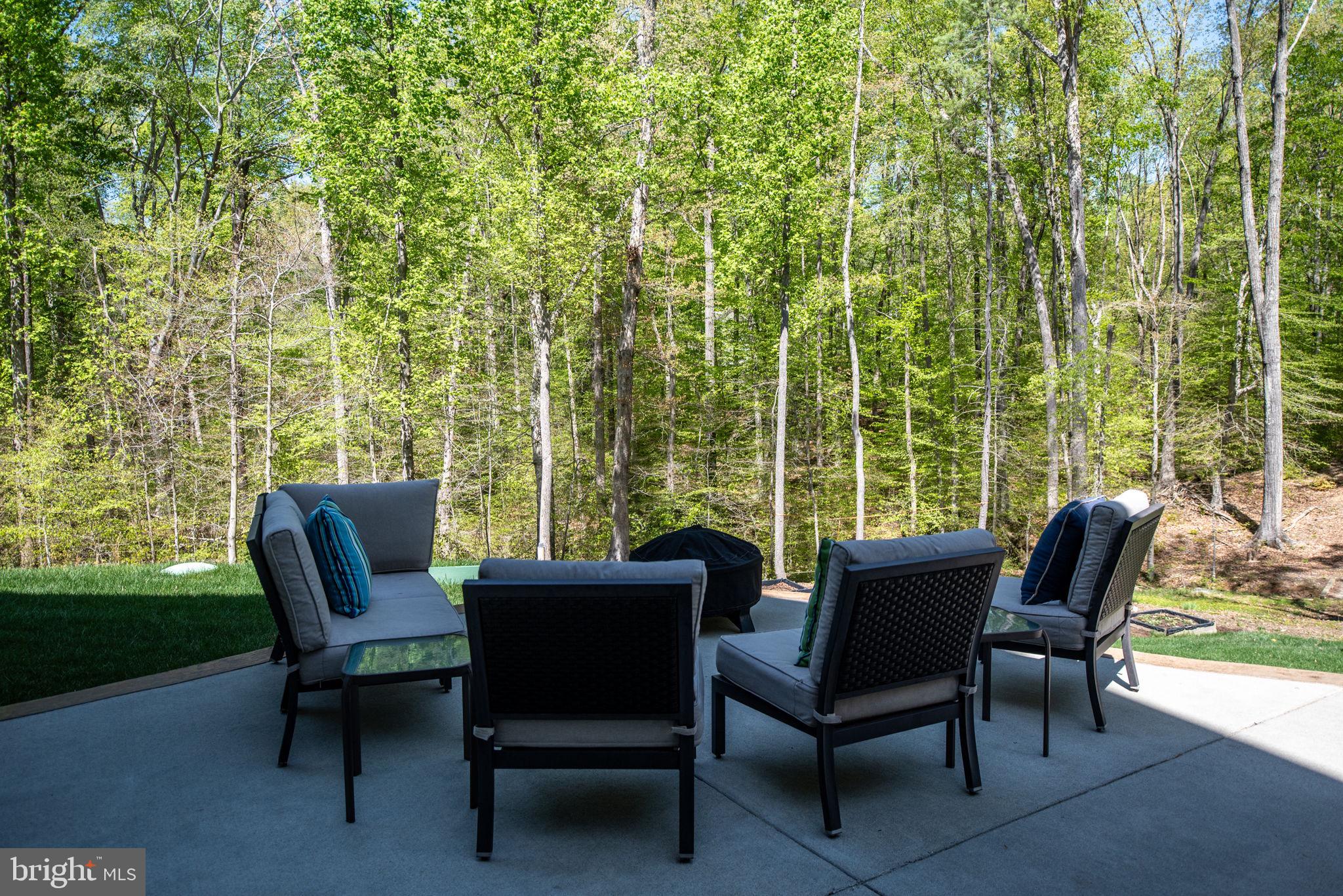 AUGUSTINE AT THE GLENS - Residential