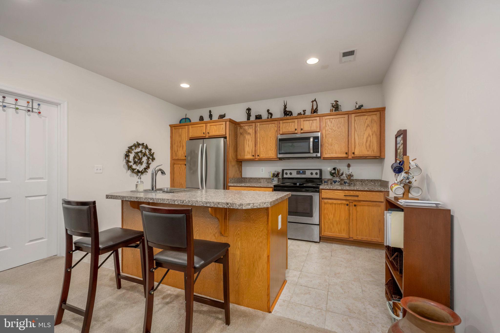 AUGUSTINE AT THE GLENS - Residential