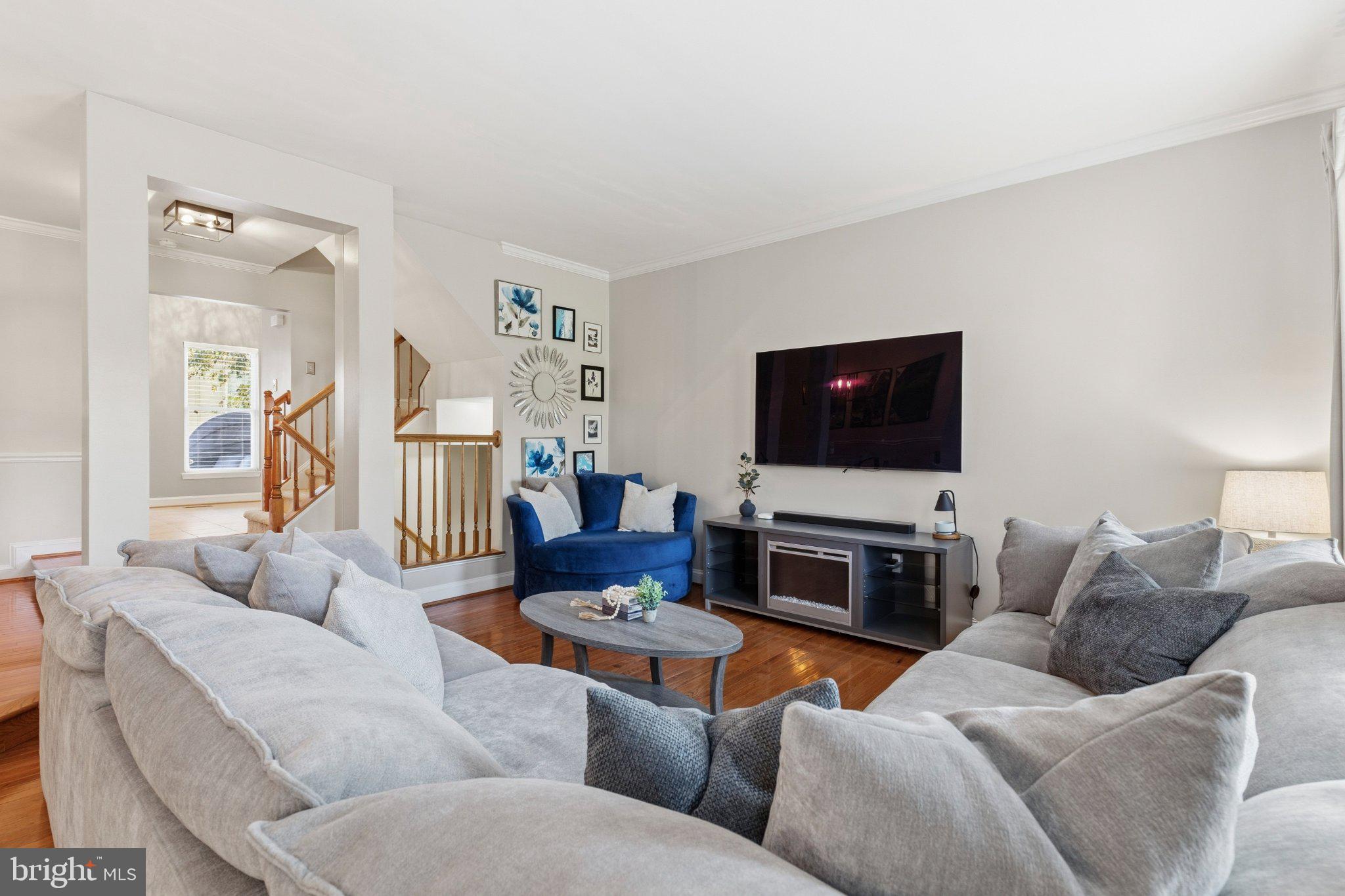 14618 FLOWER HILL DRIVE