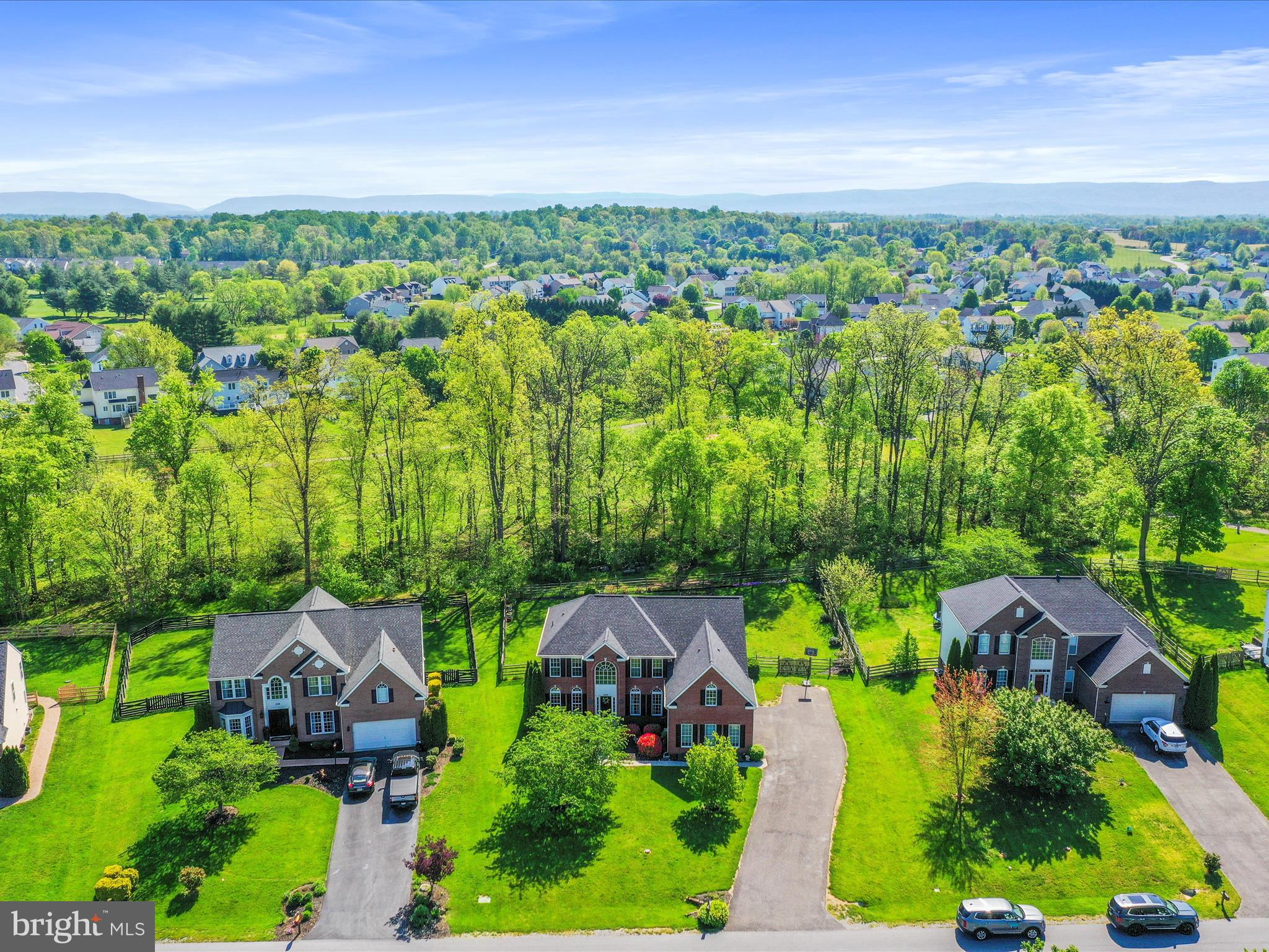 LOCUST HILL - Residential