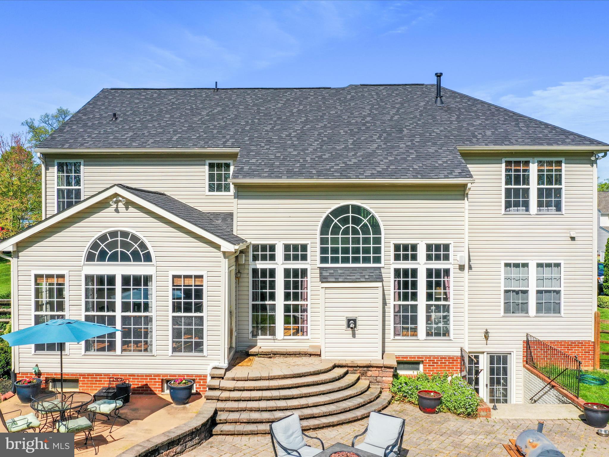 LOCUST HILL - Residential