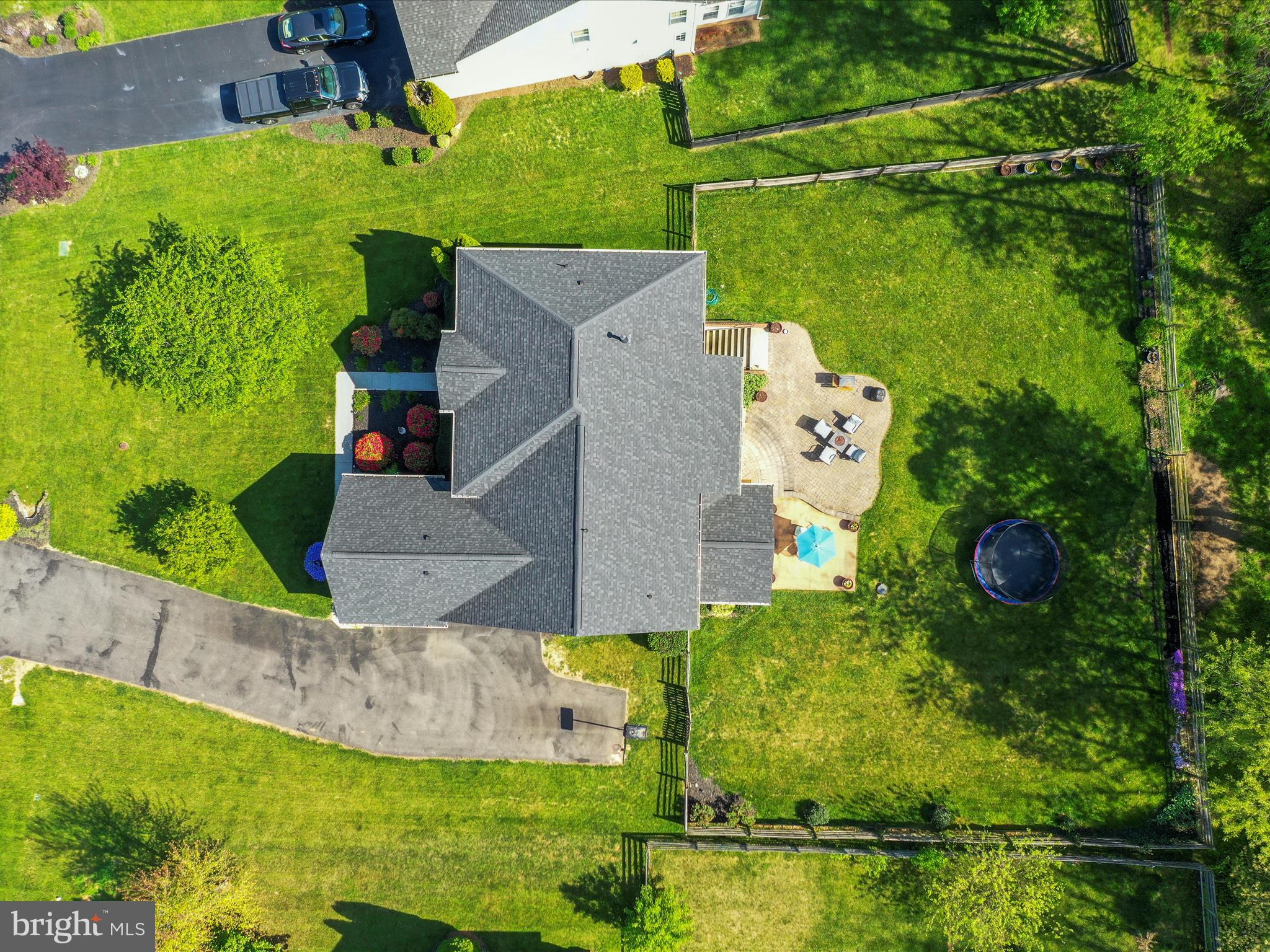 LOCUST HILL - Residential