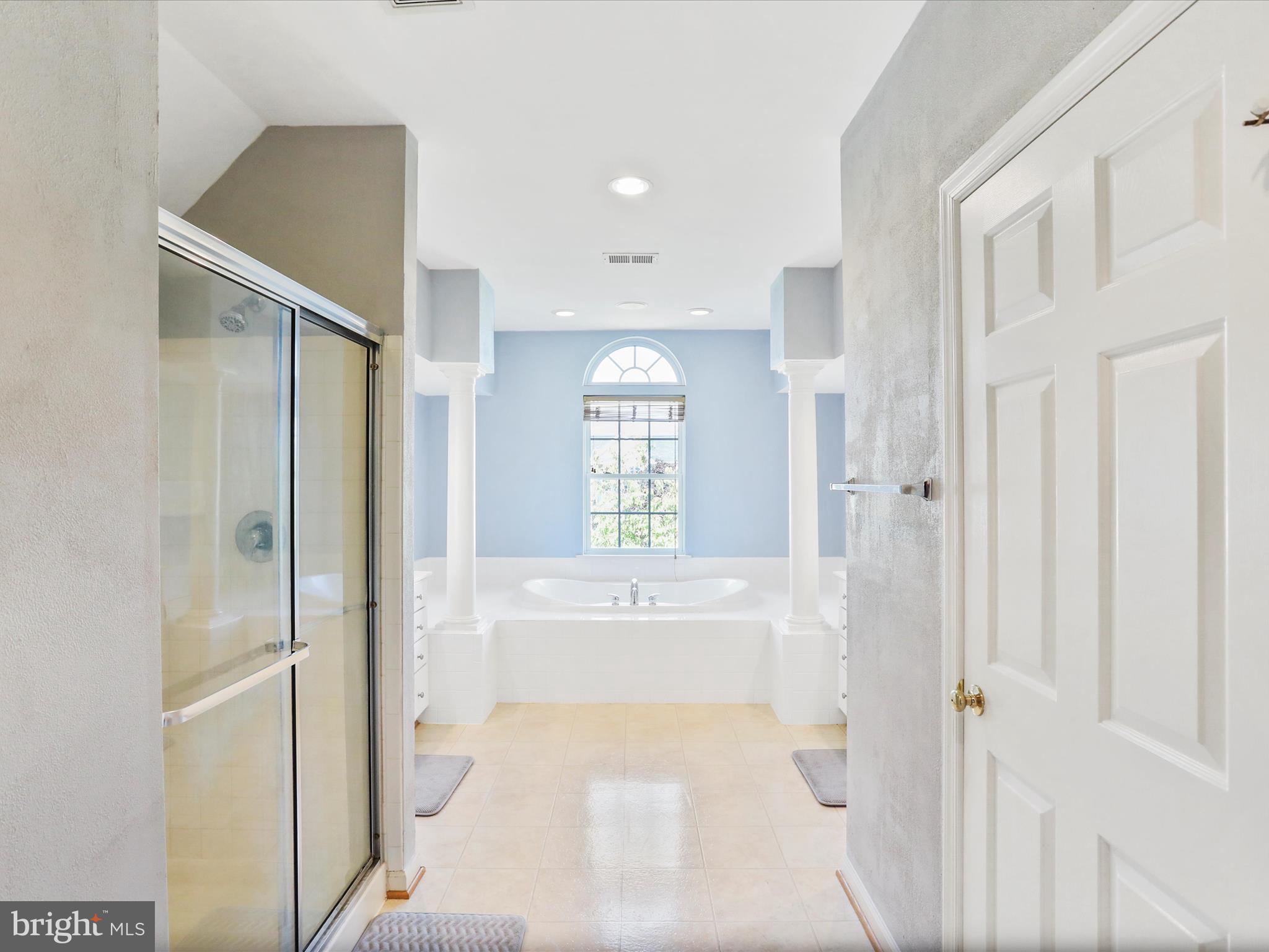 LOCUST HILL - Residential