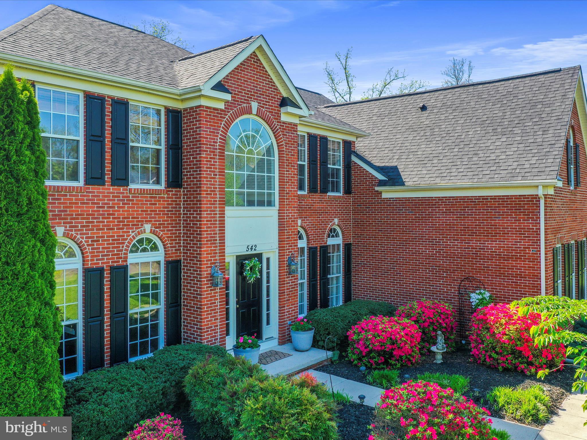 LOCUST HILL - Residential