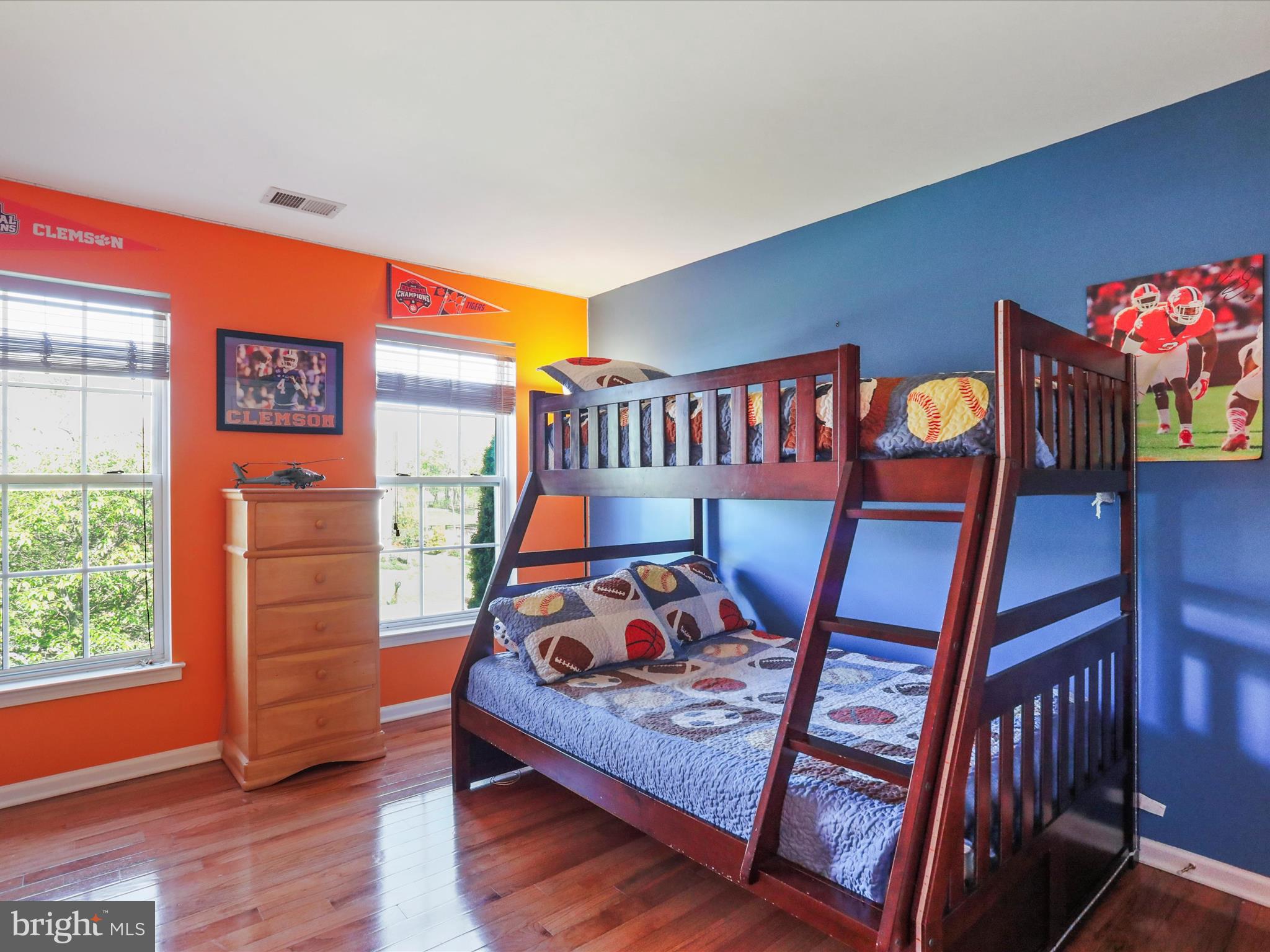 LOCUST HILL - Residential