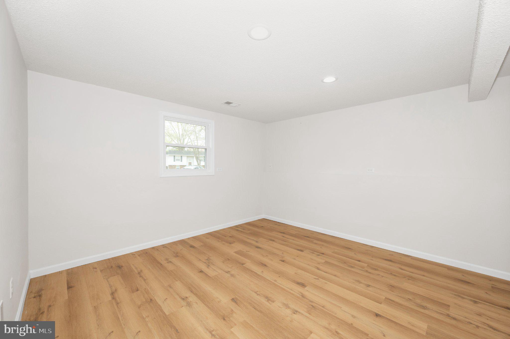 FOX CHAPEL - Residential