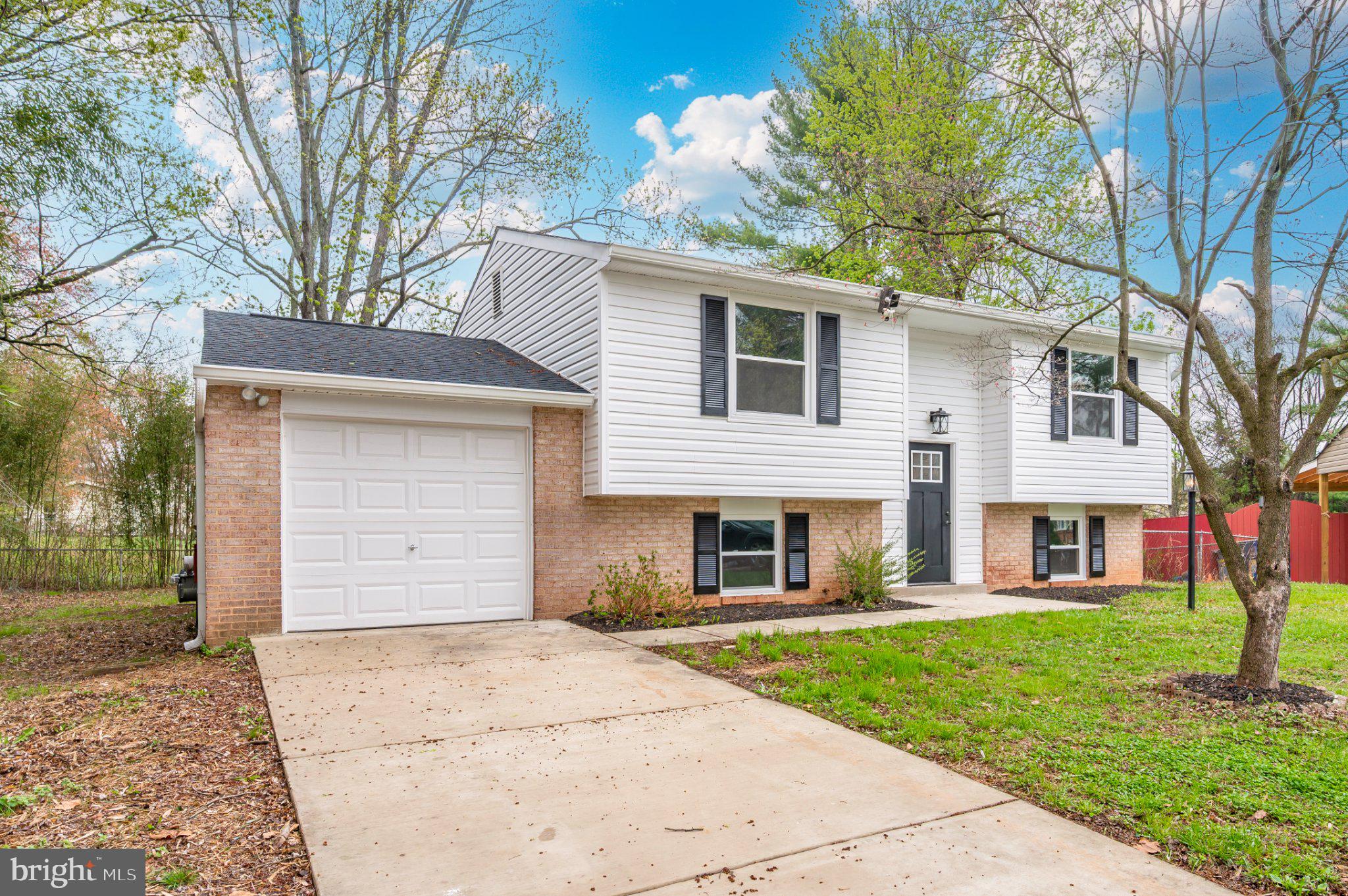 FOX CHAPEL - Residential